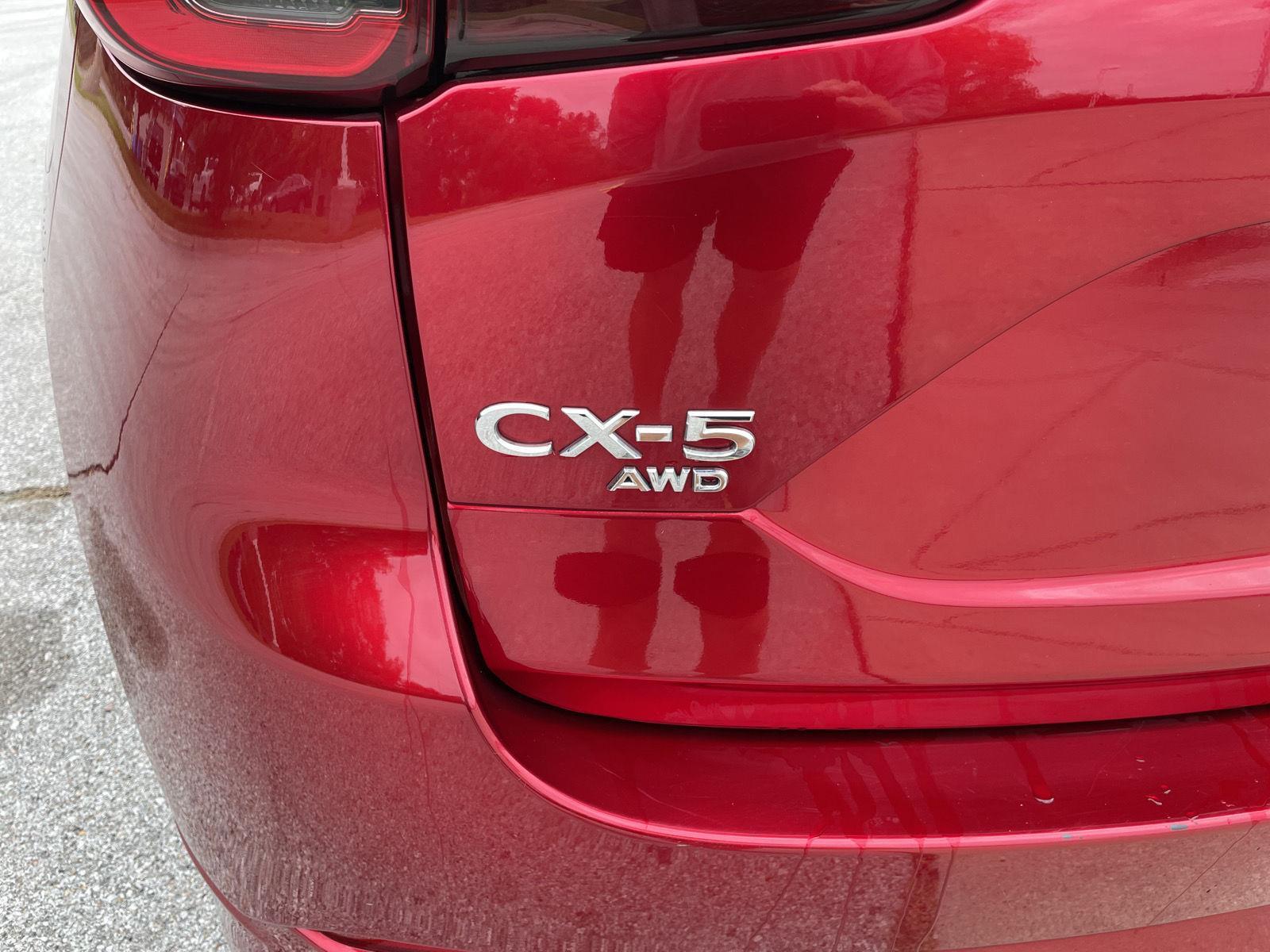 Vehicle photo 34