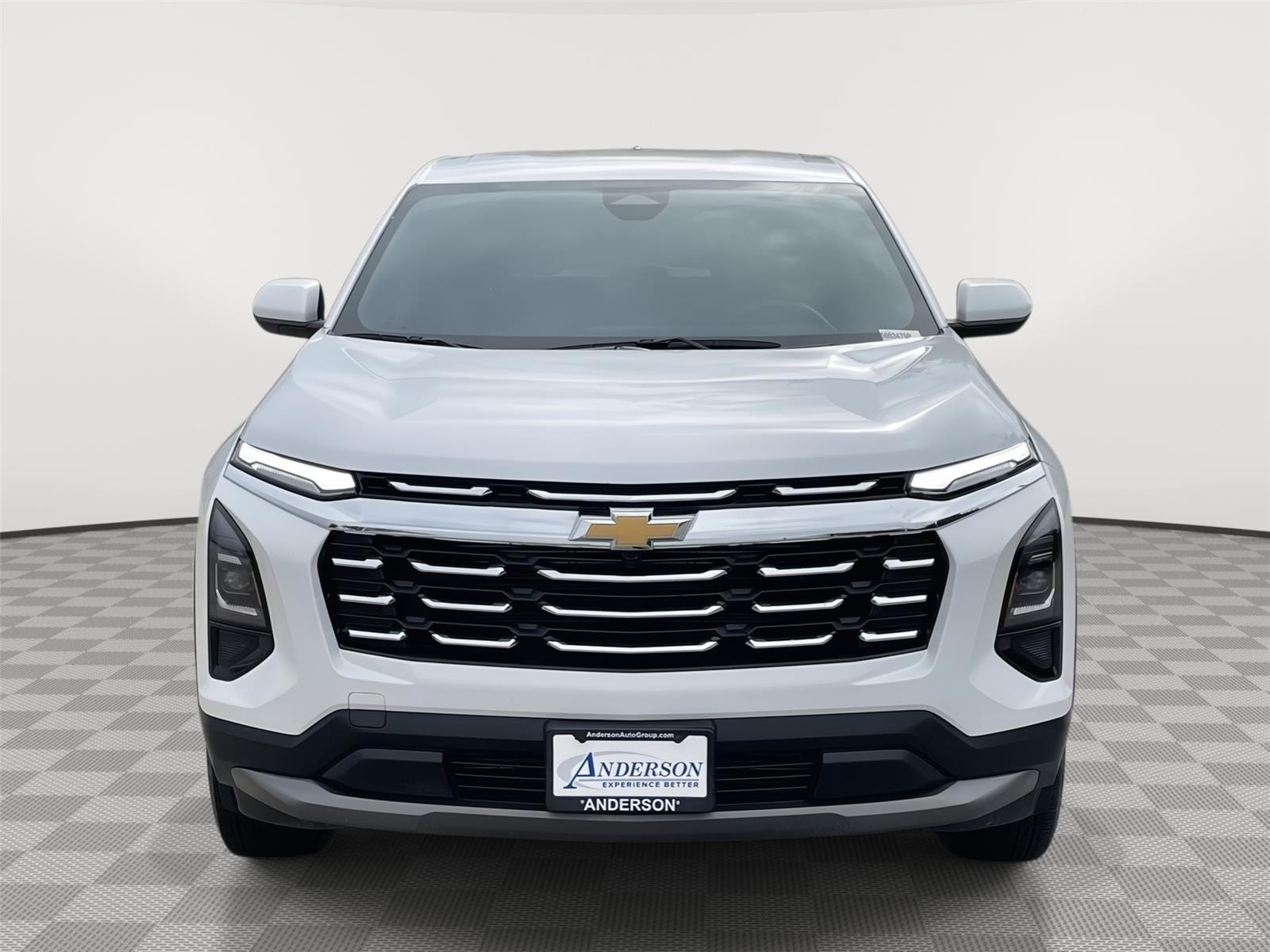 Vehicle photo 4