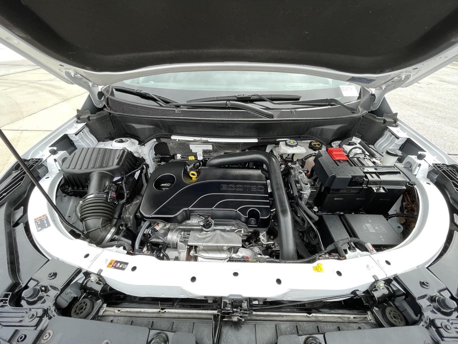 Vehicle photo 33