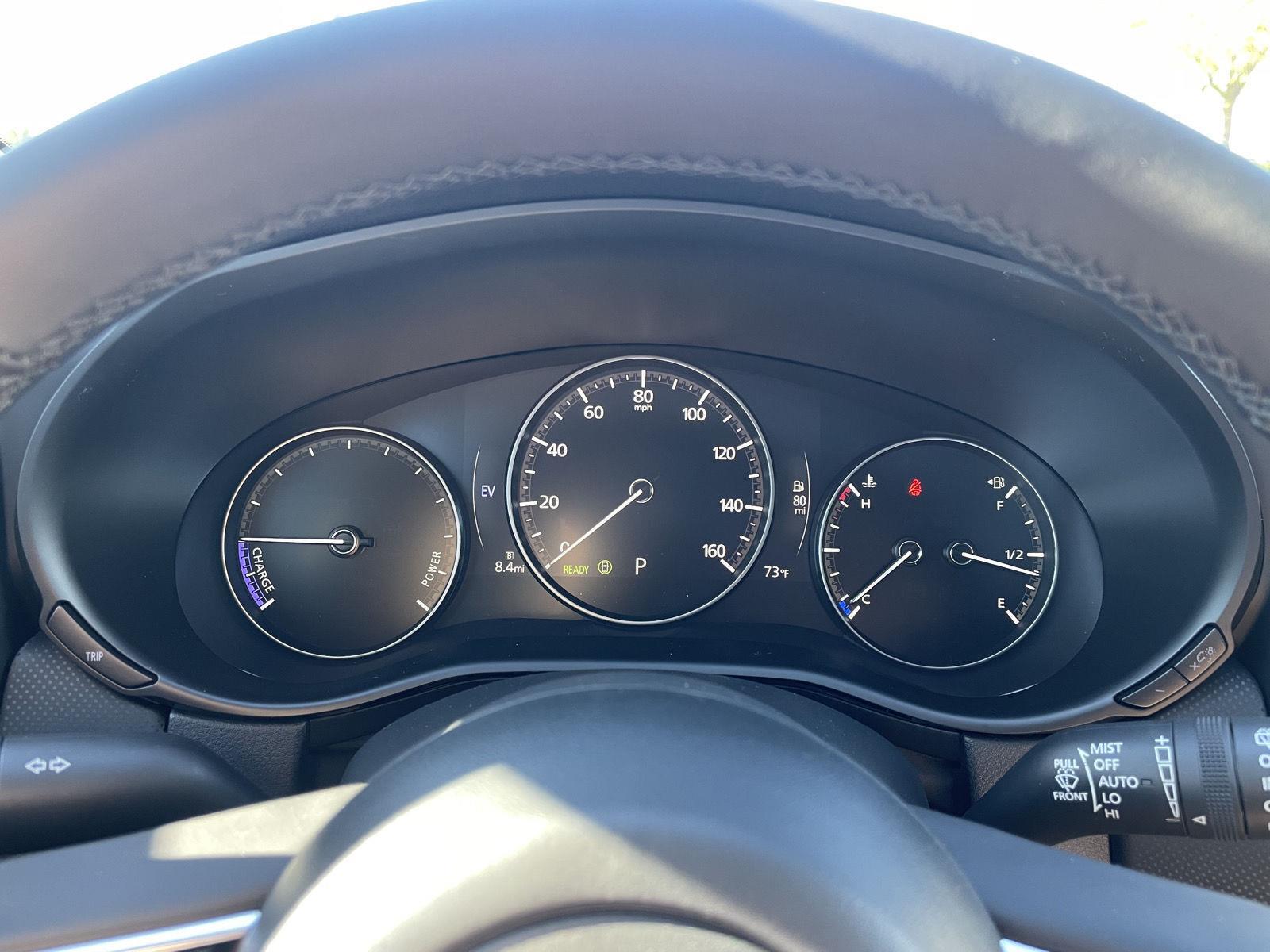 Vehicle photo 15