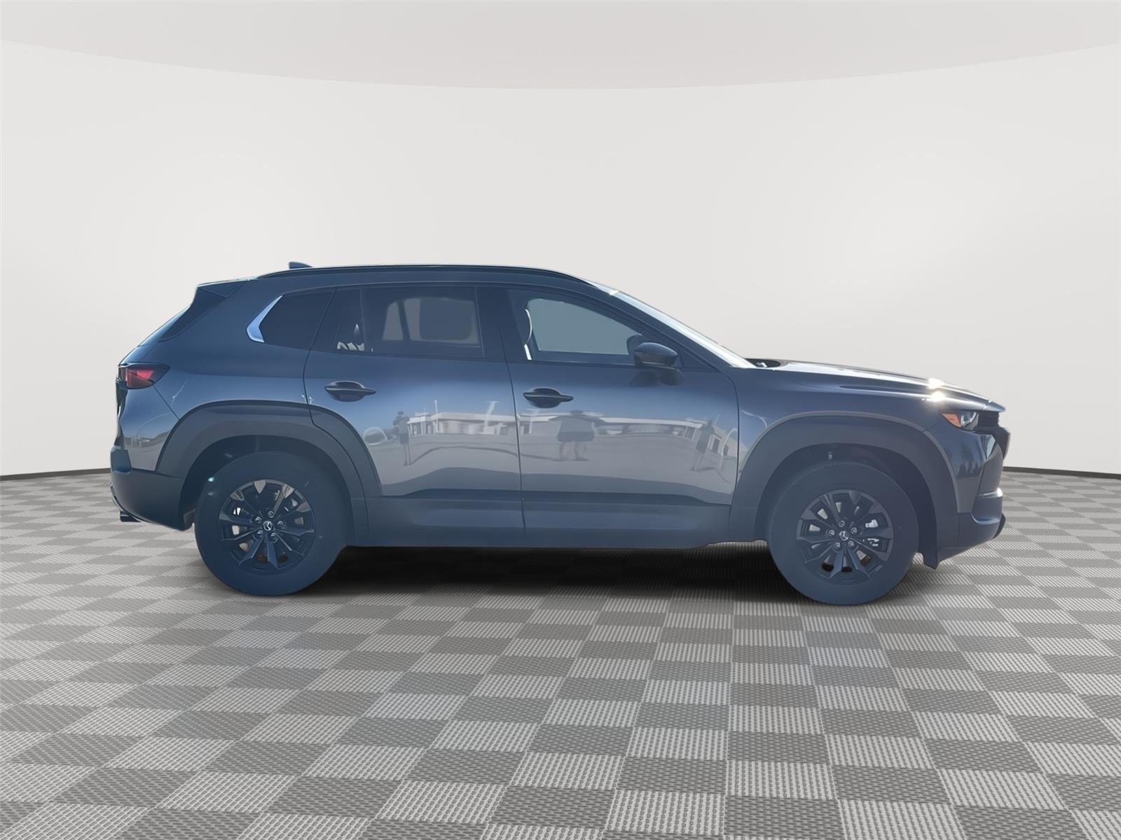 Vehicle photo 7
