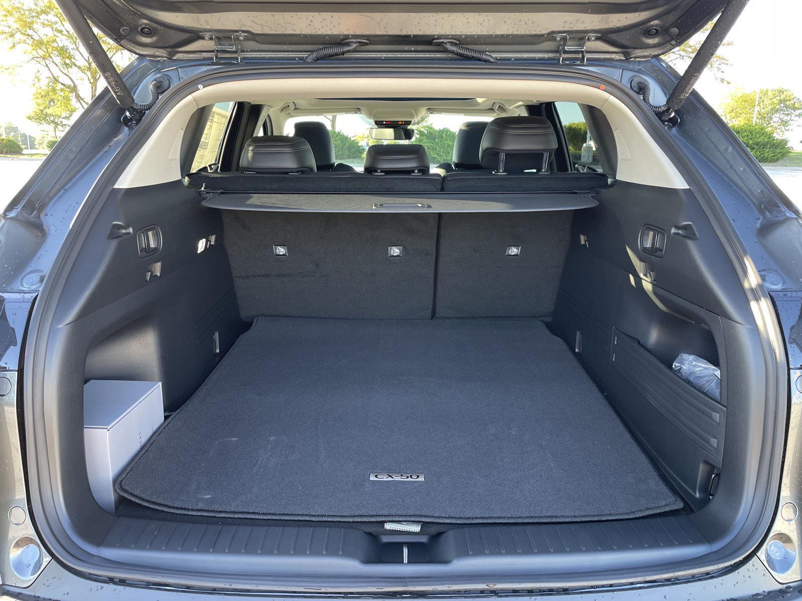 Vehicle photo 36