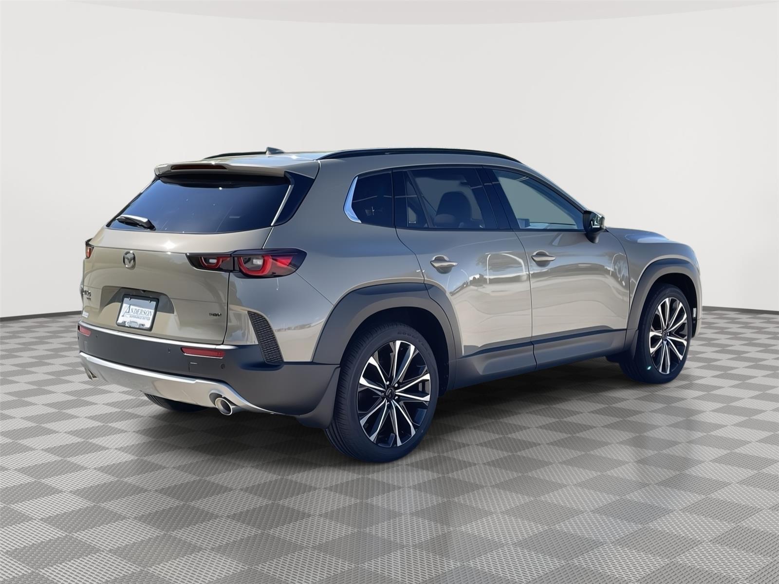 Vehicle photo 8