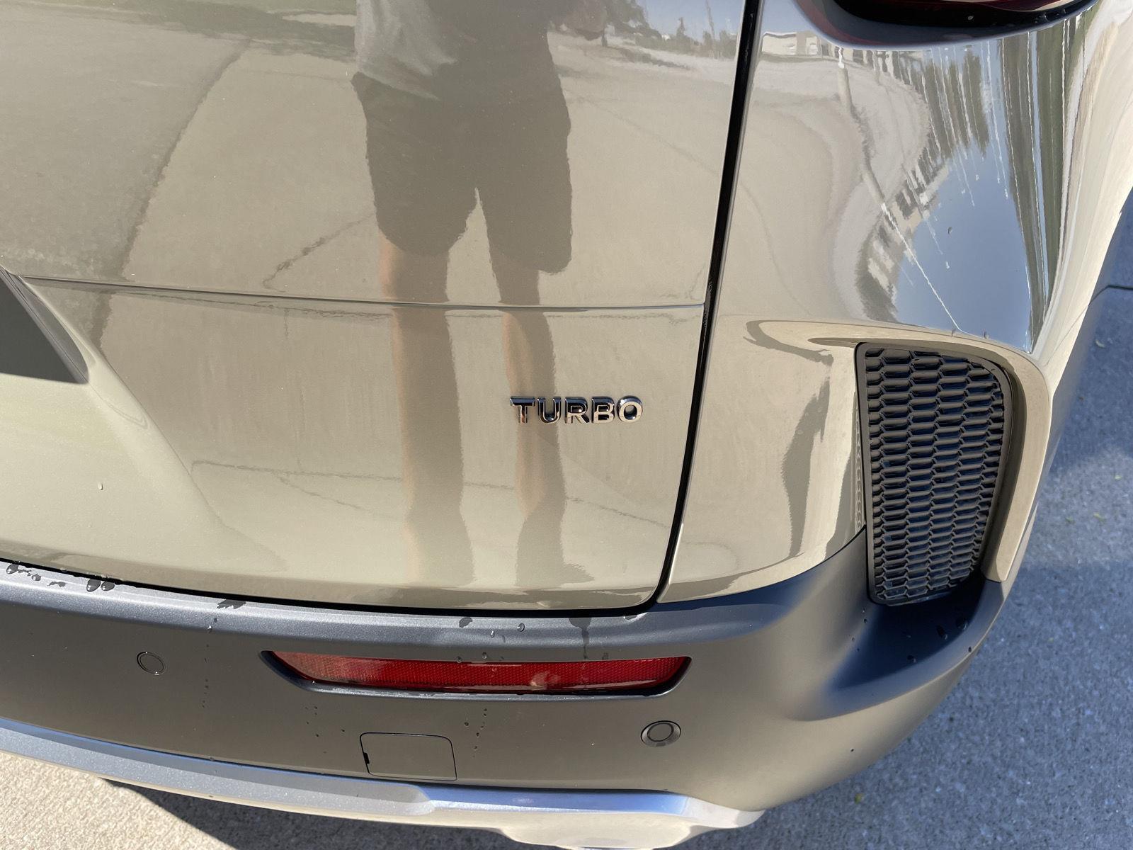 Vehicle photo 42
