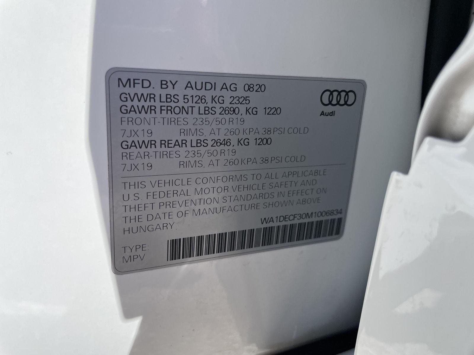 Vehicle photo 33