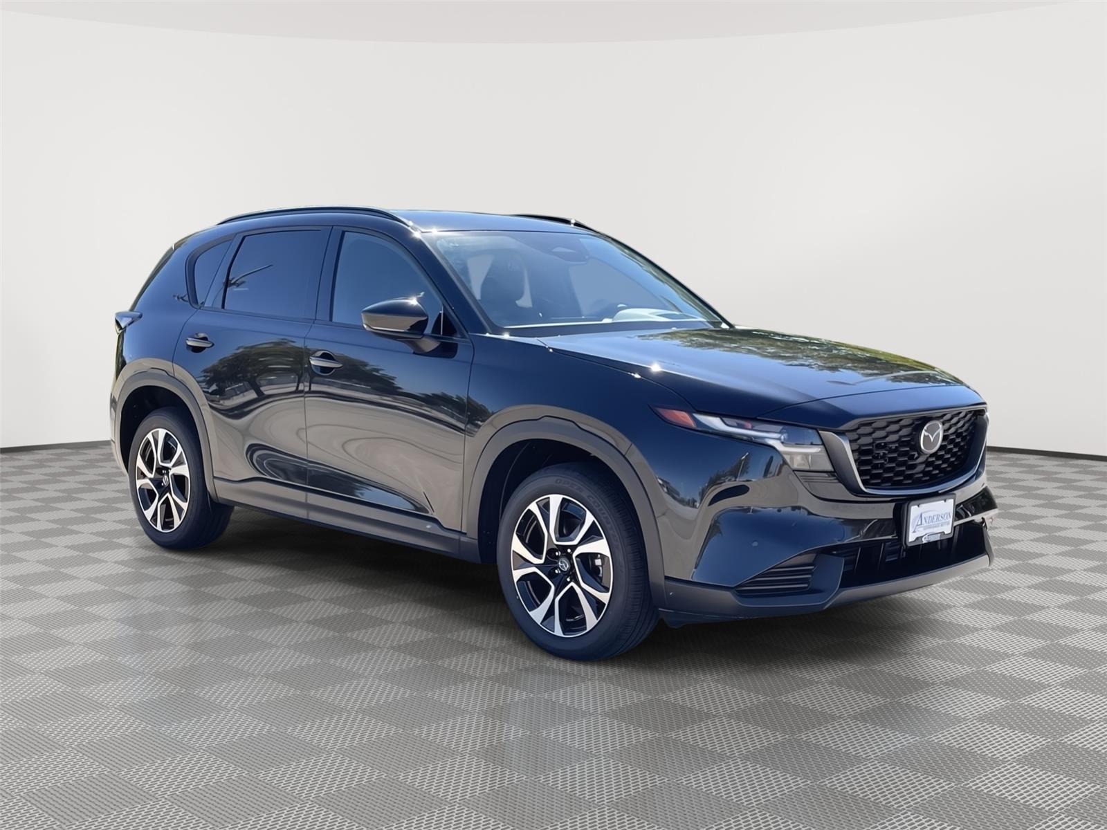 Vehicle photo 6