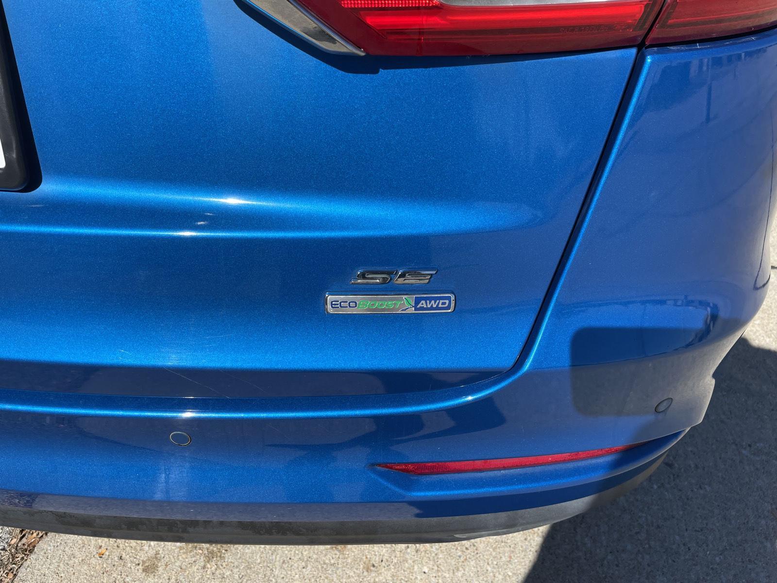 Vehicle photo 36