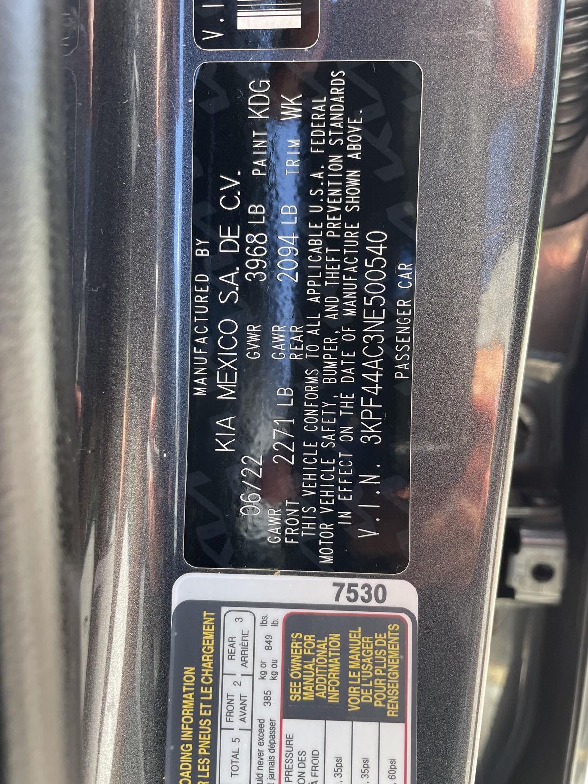 Vehicle photo 32