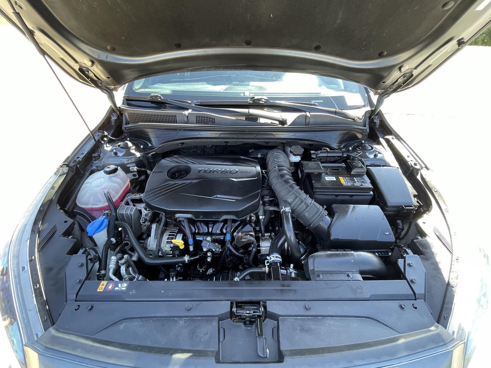 Vehicle photo 34