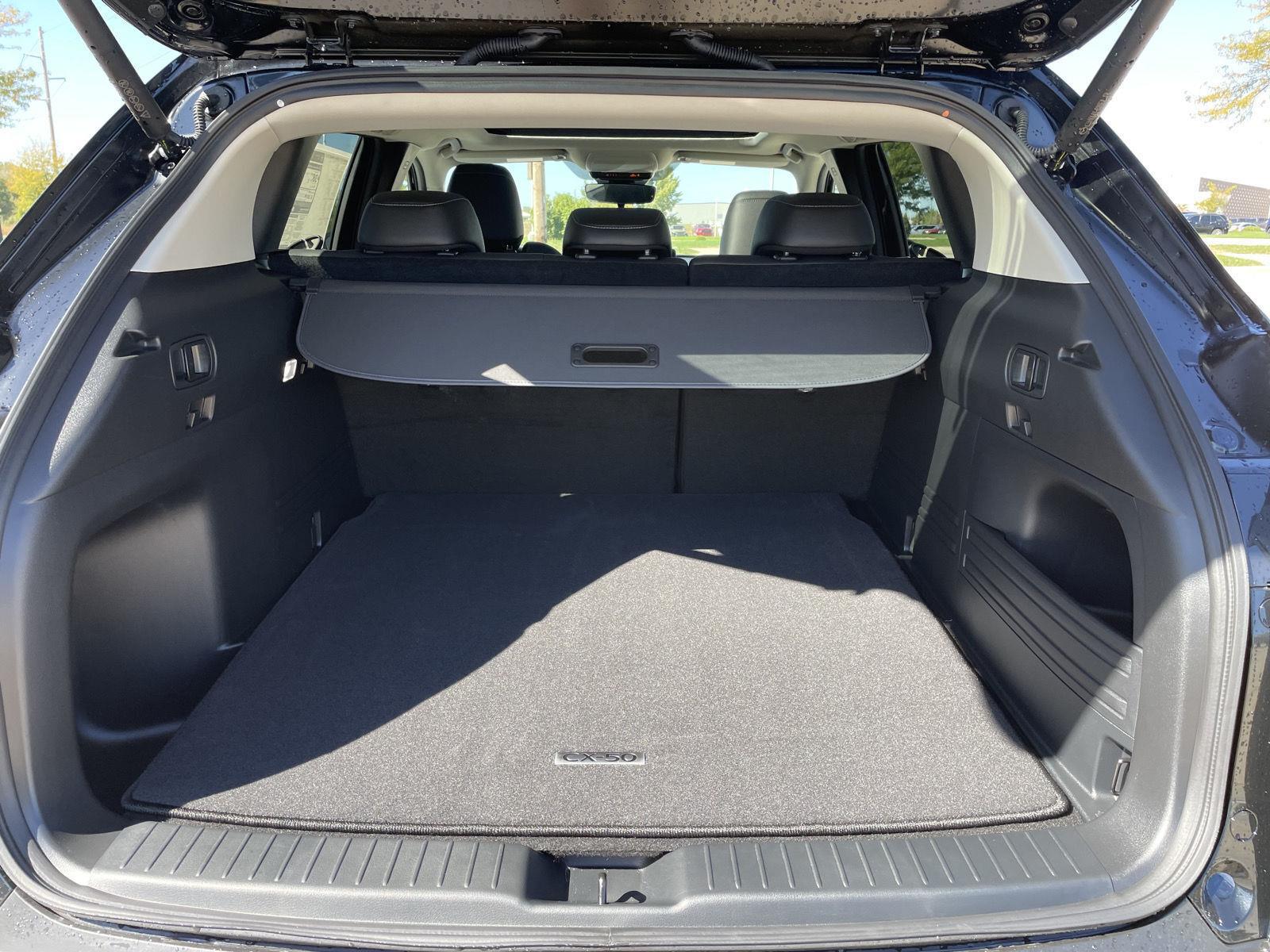 Vehicle photo 35