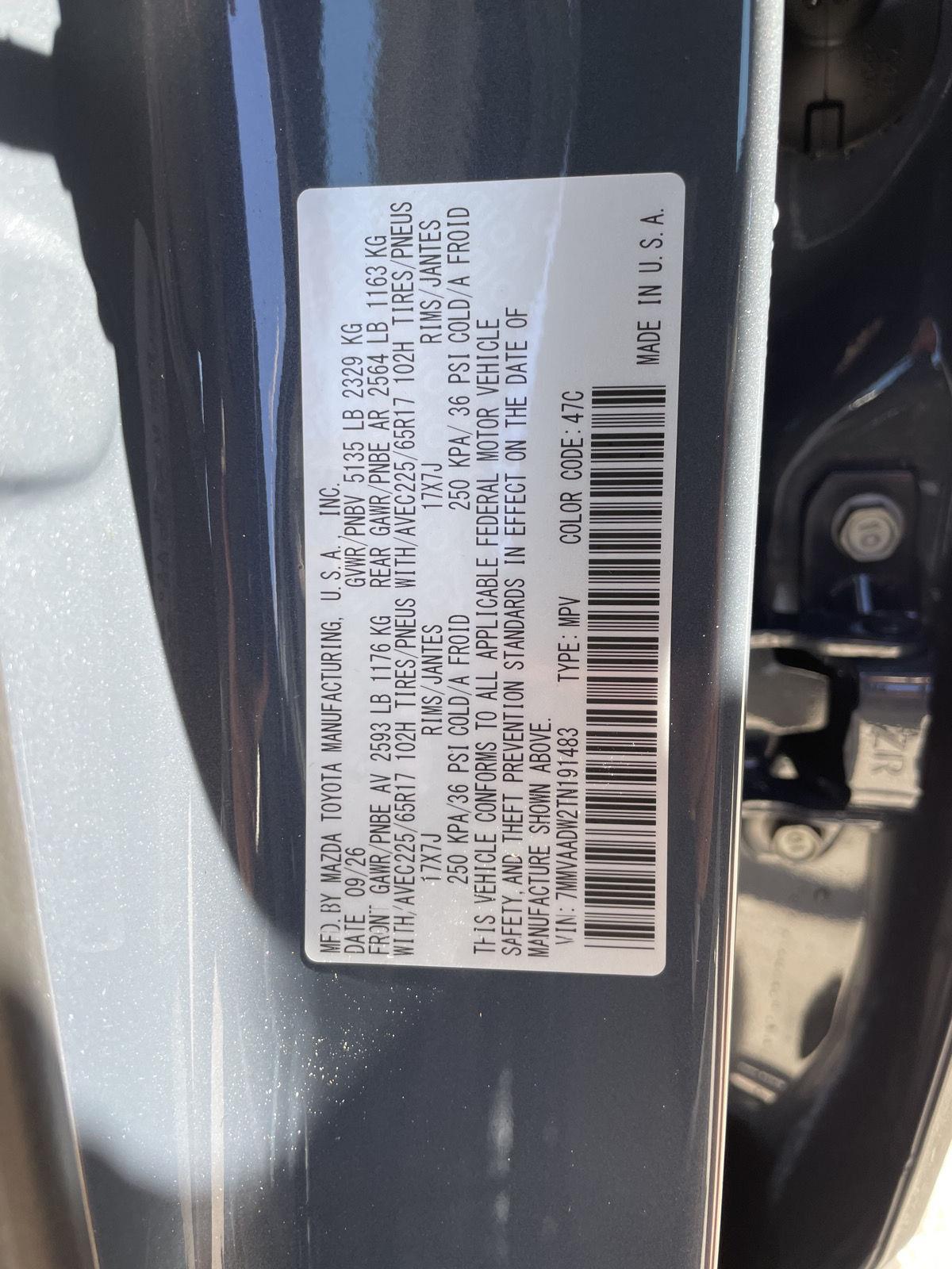 Vehicle photo 33