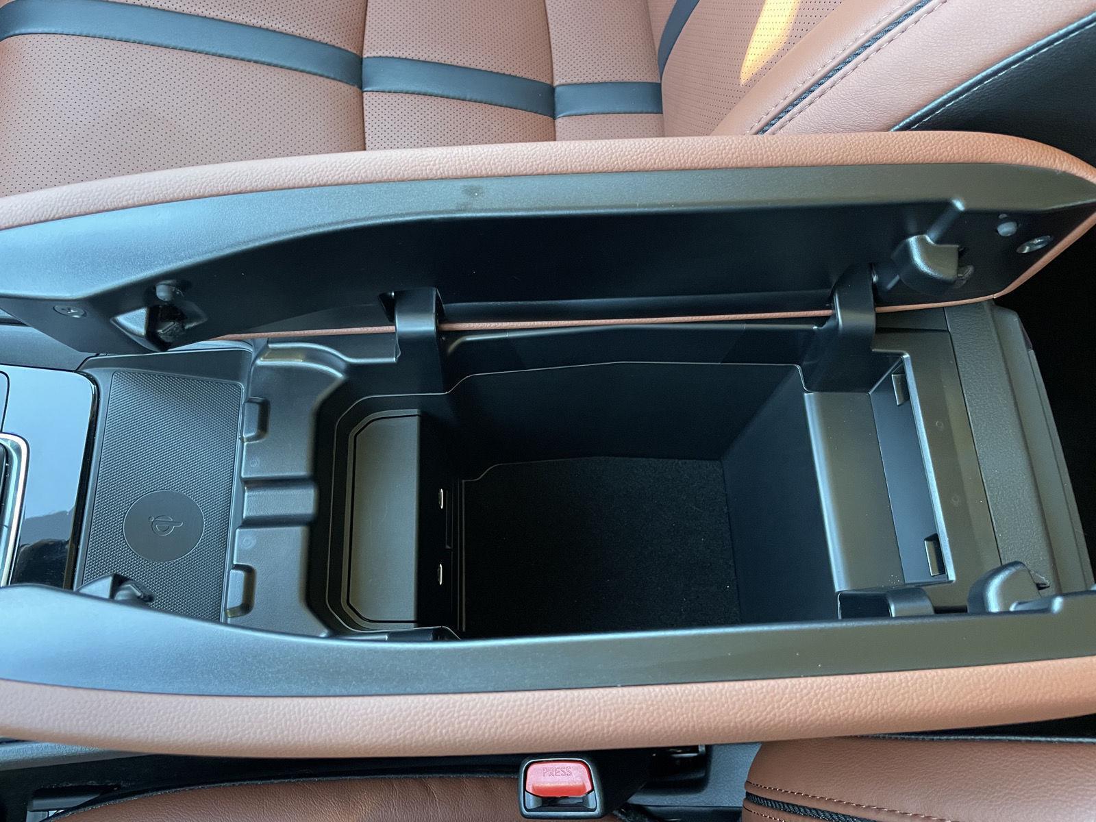 Vehicle photo 35
