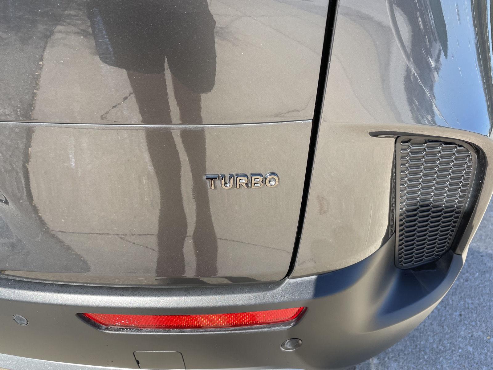 Vehicle photo 42