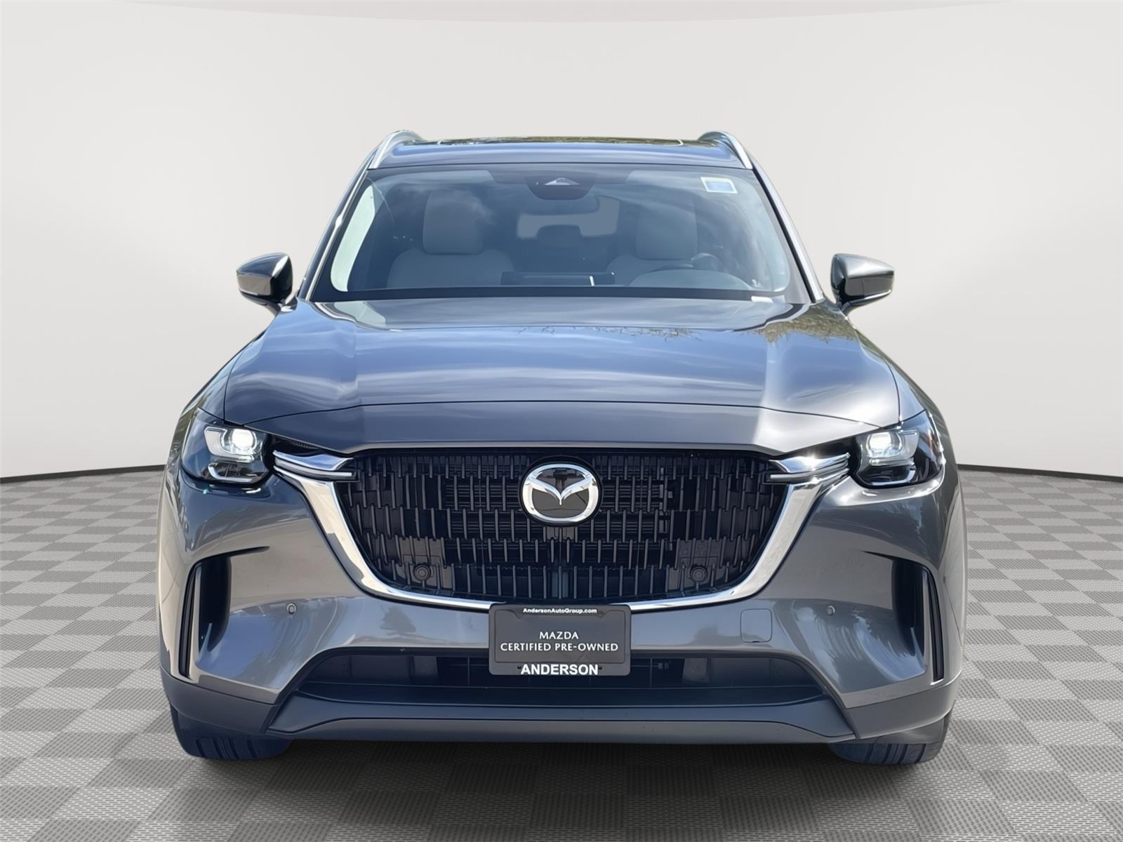 Vehicle photo 4