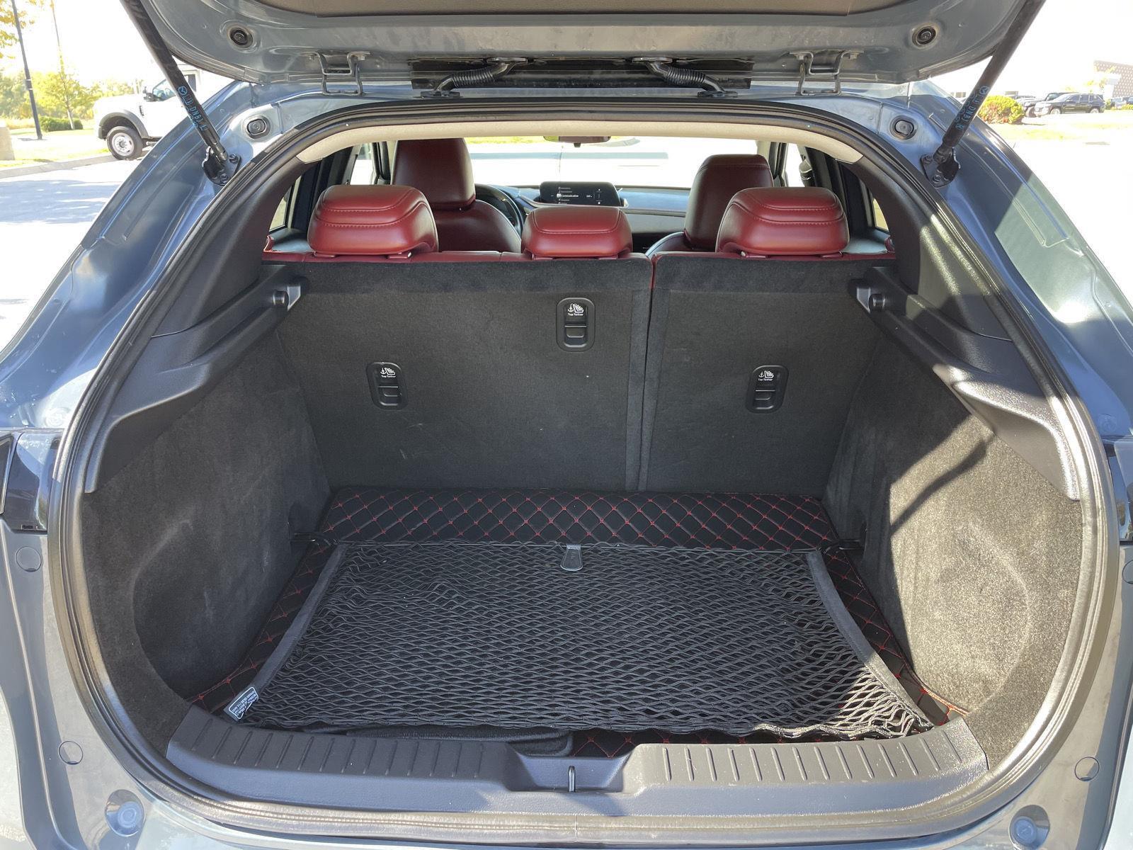 Vehicle photo 33