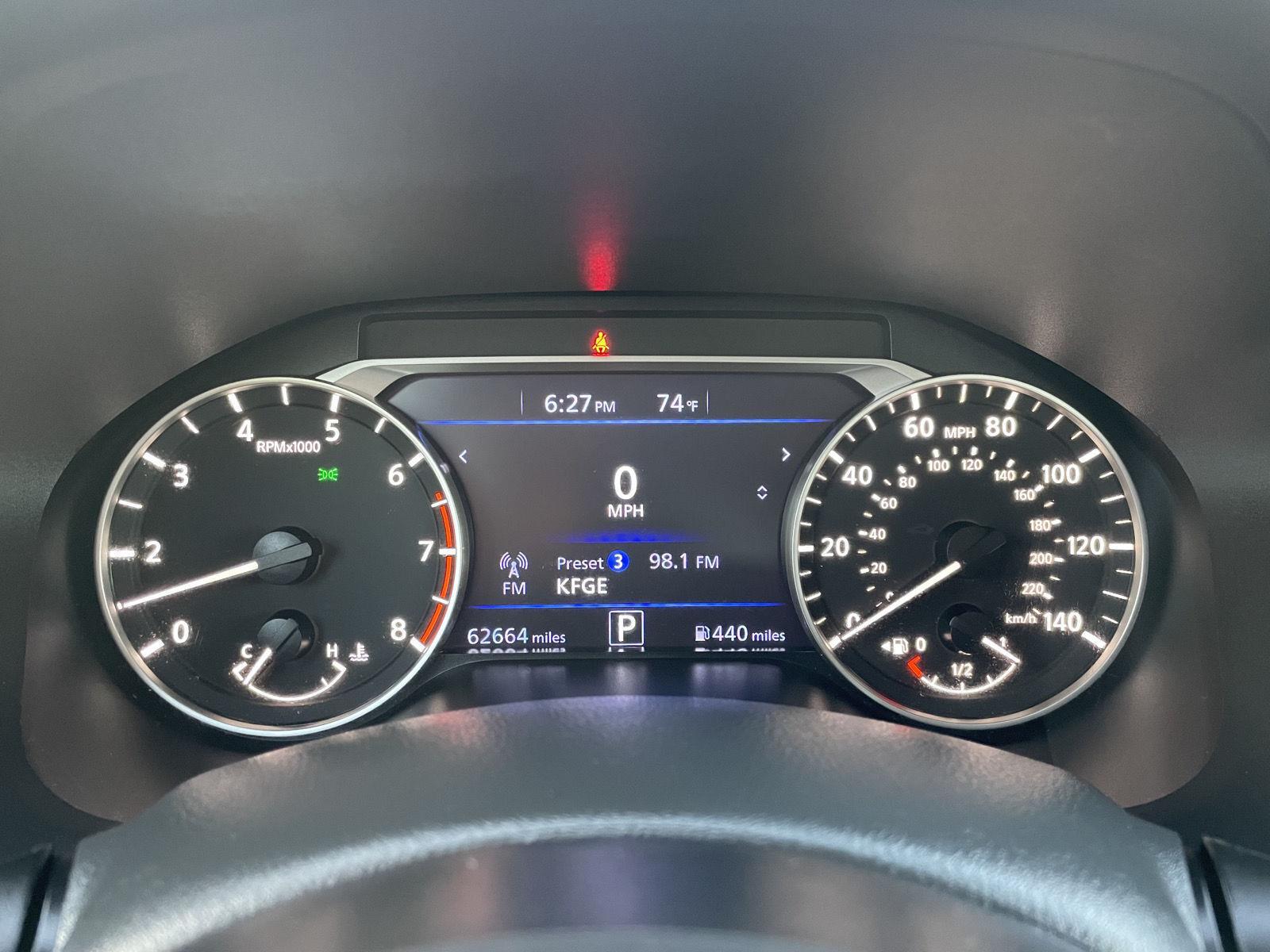 Vehicle photo 15