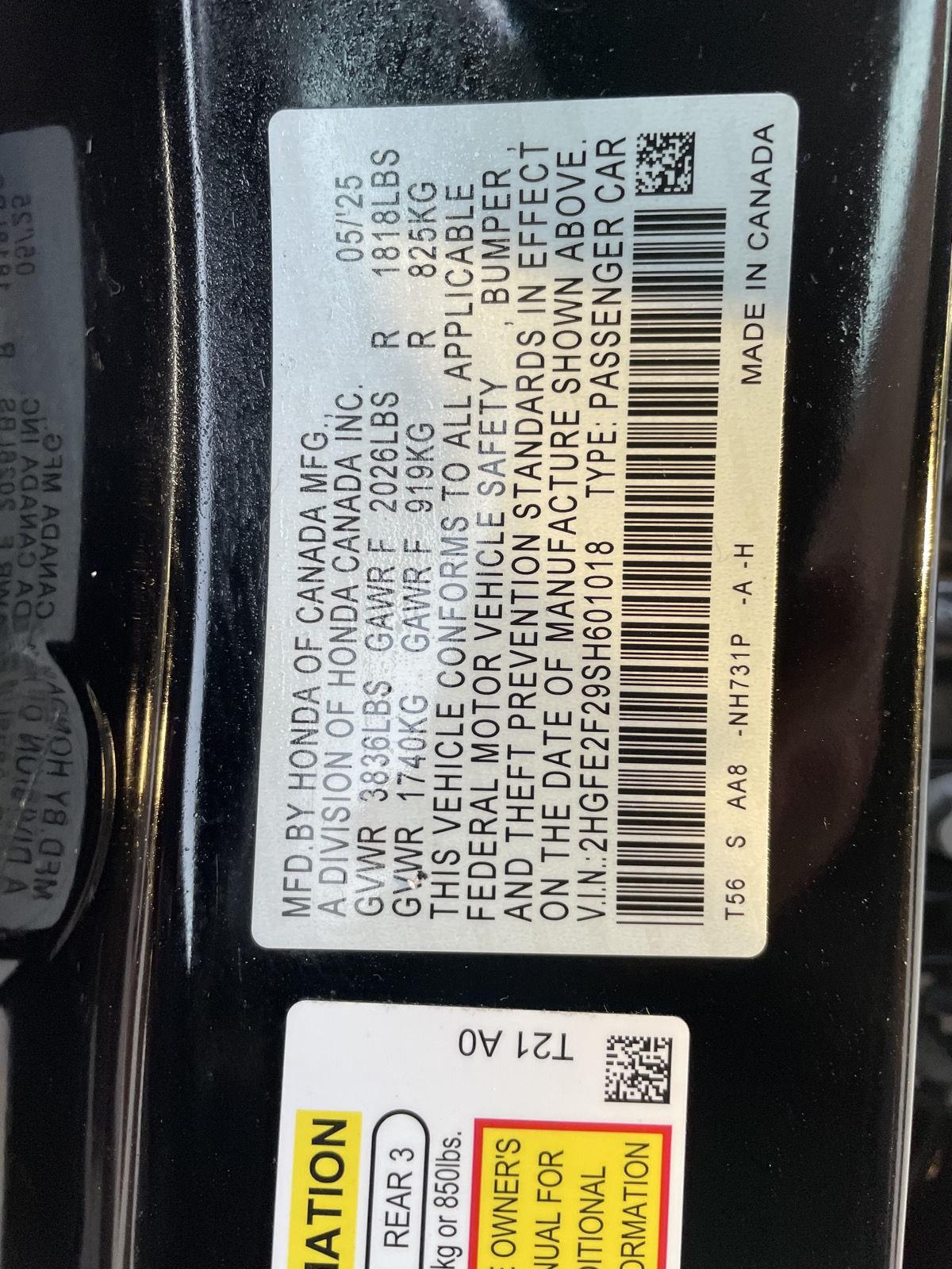 Vehicle photo 28
