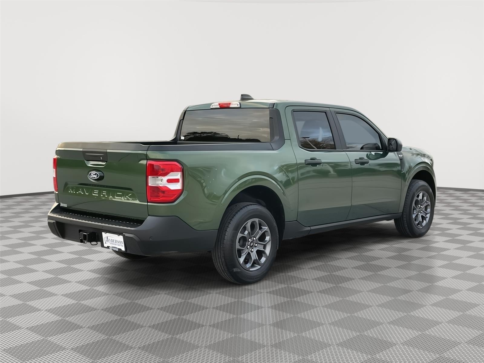 Vehicle photo 7
