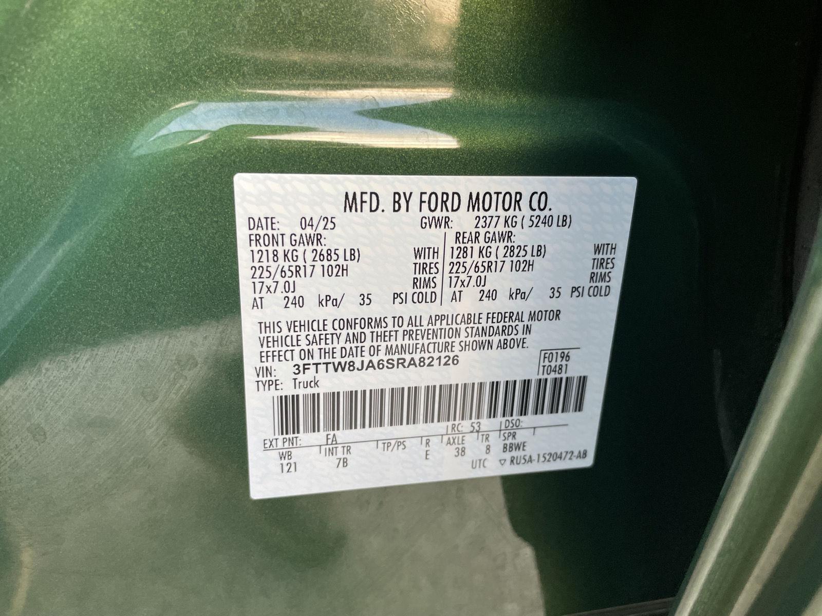 Vehicle photo 31