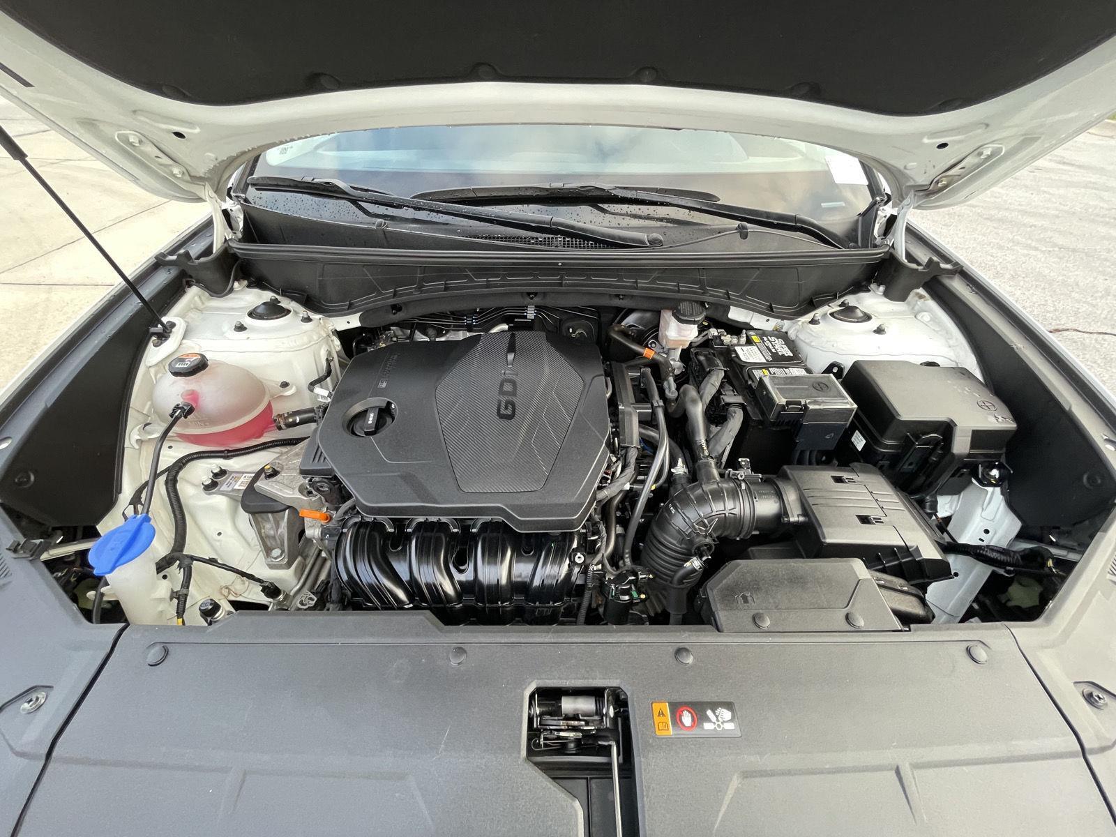 Vehicle photo 31