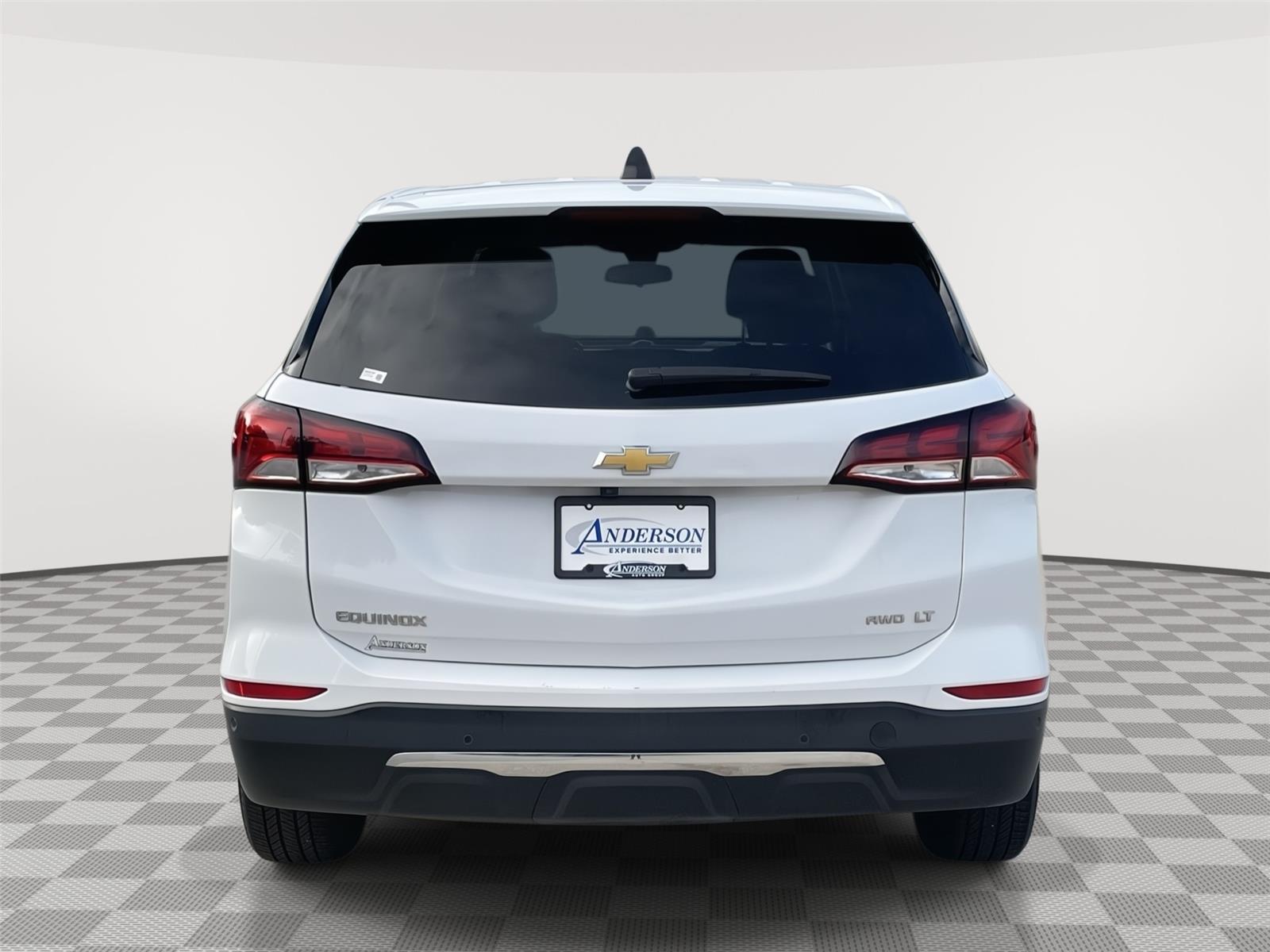 Vehicle photo 8