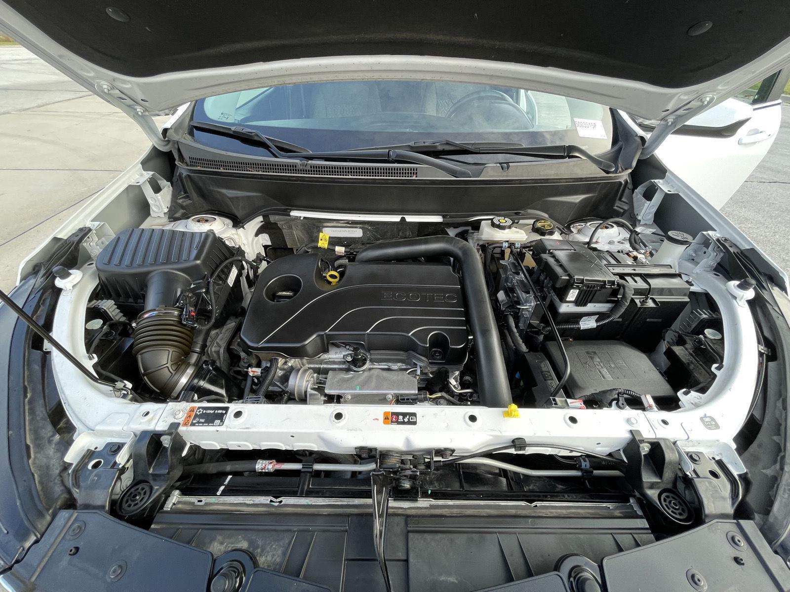 Vehicle photo 34