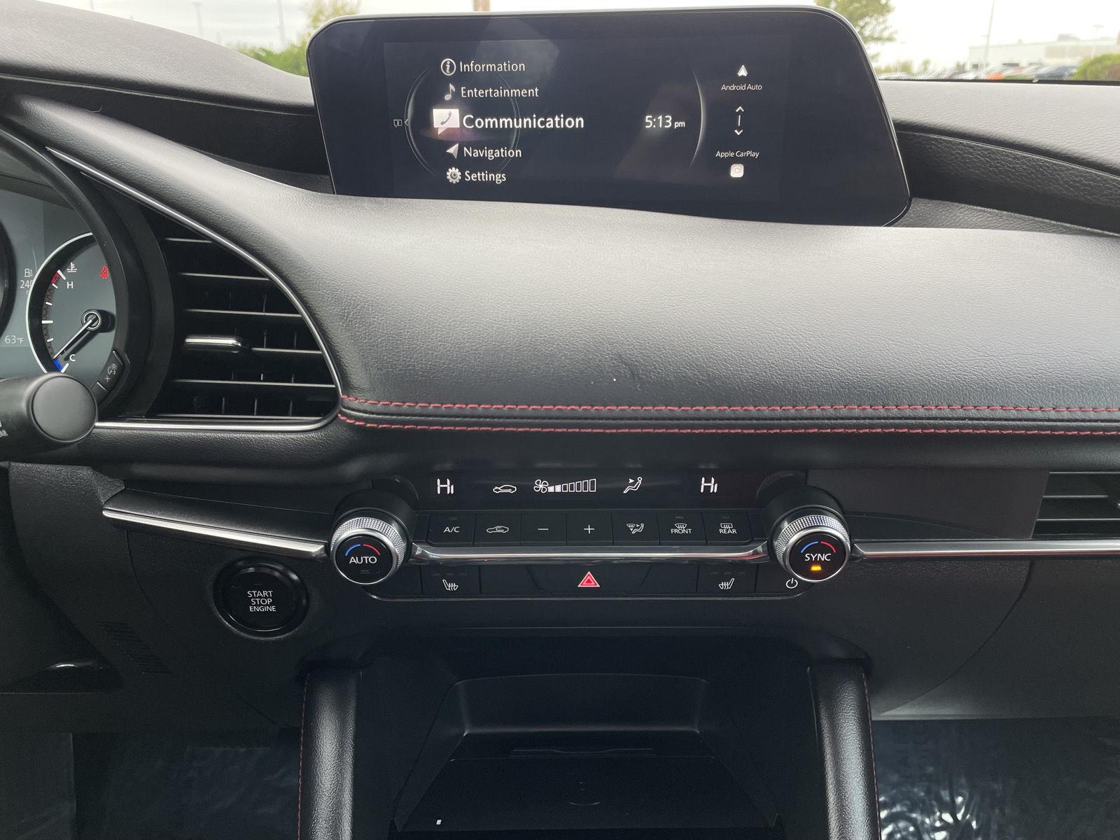 Vehicle photo 20