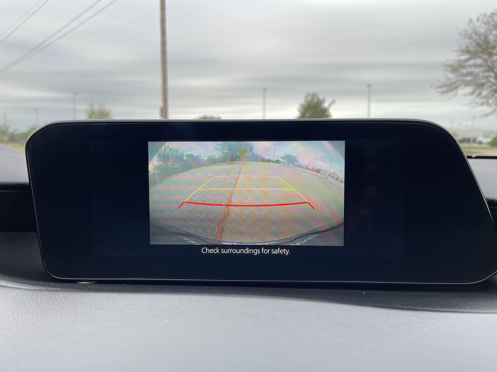 Vehicle photo 21