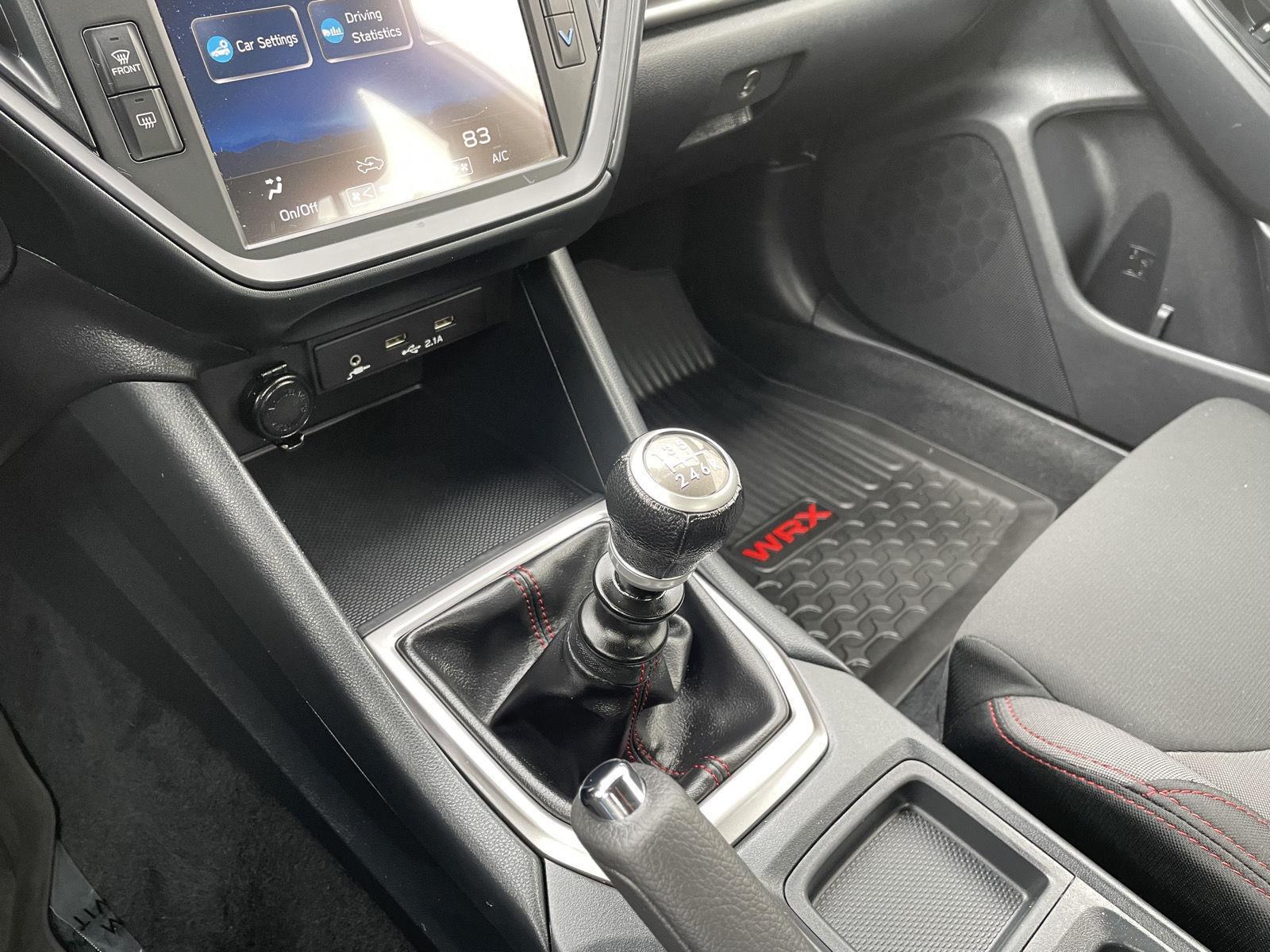 Vehicle photo 27