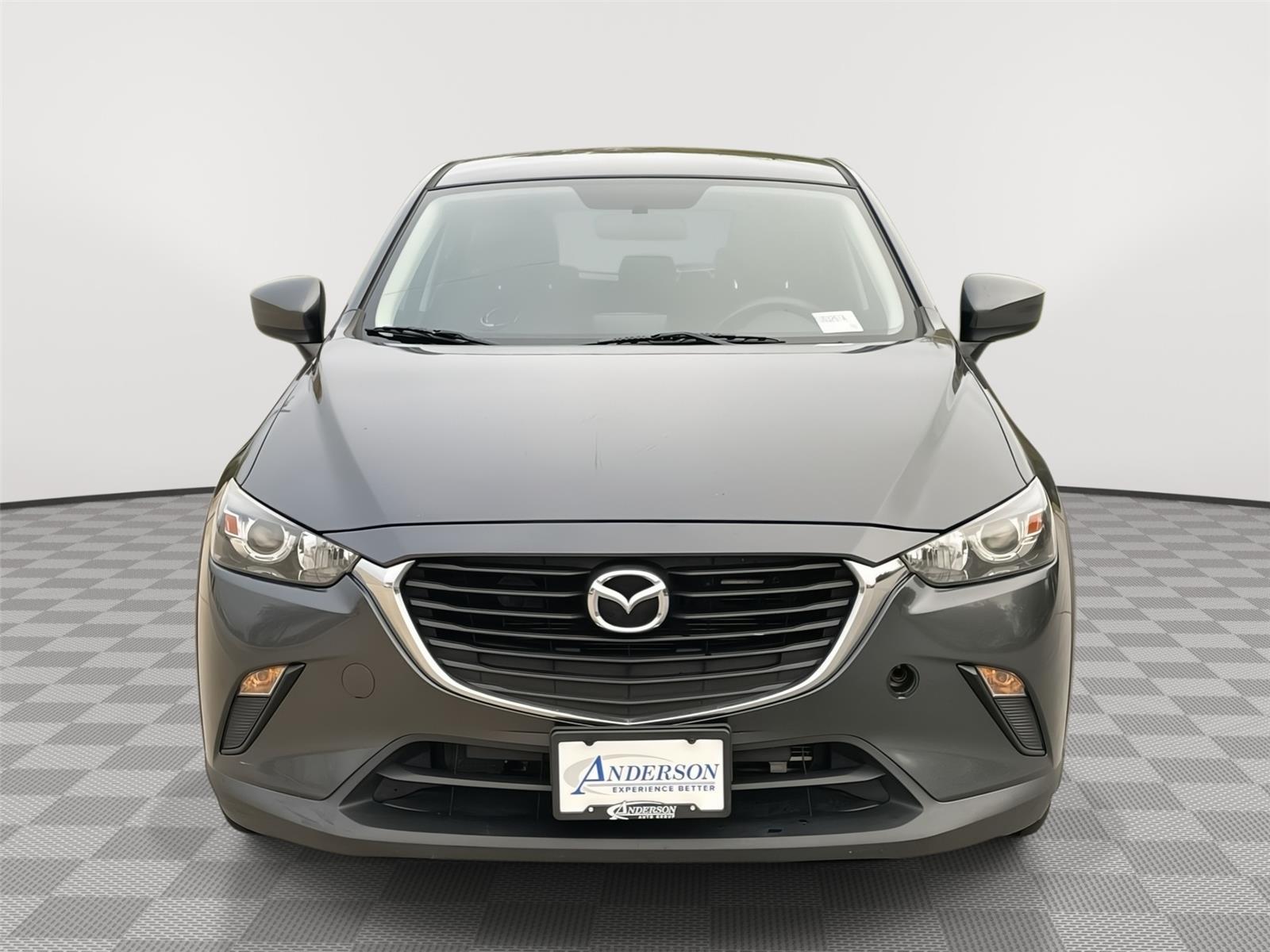 Vehicle photo 4