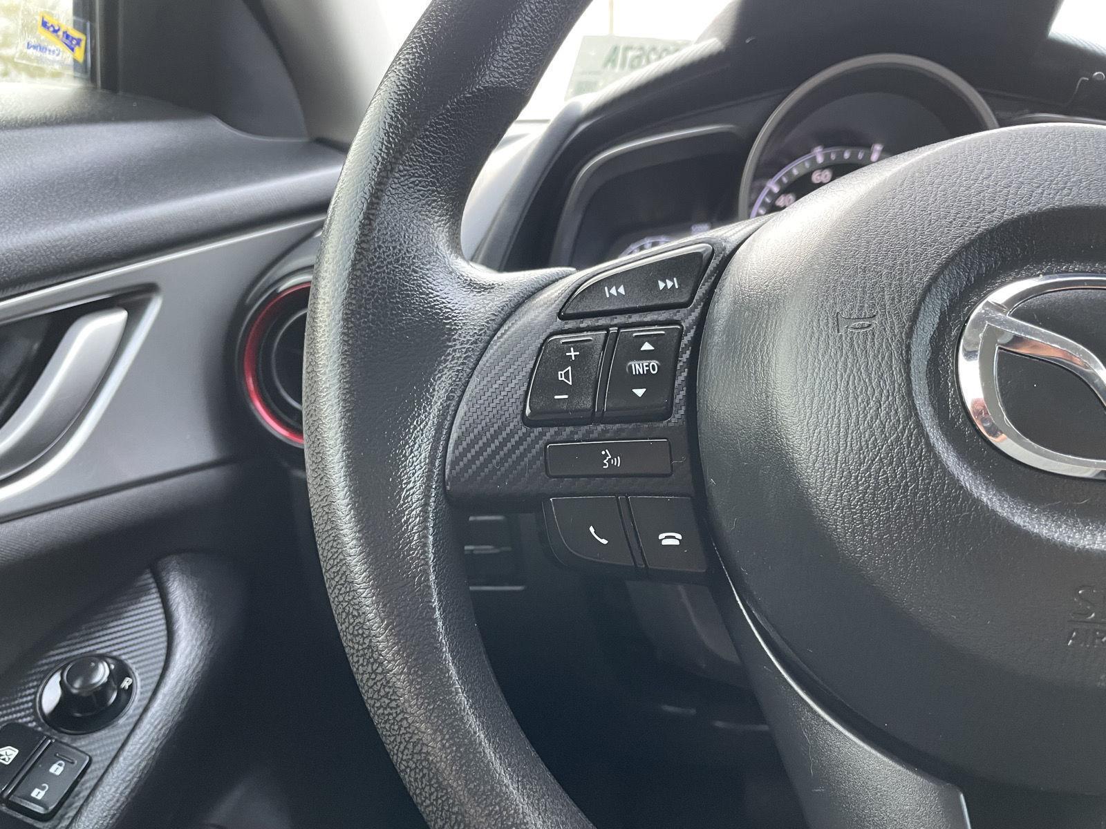 Vehicle photo 13