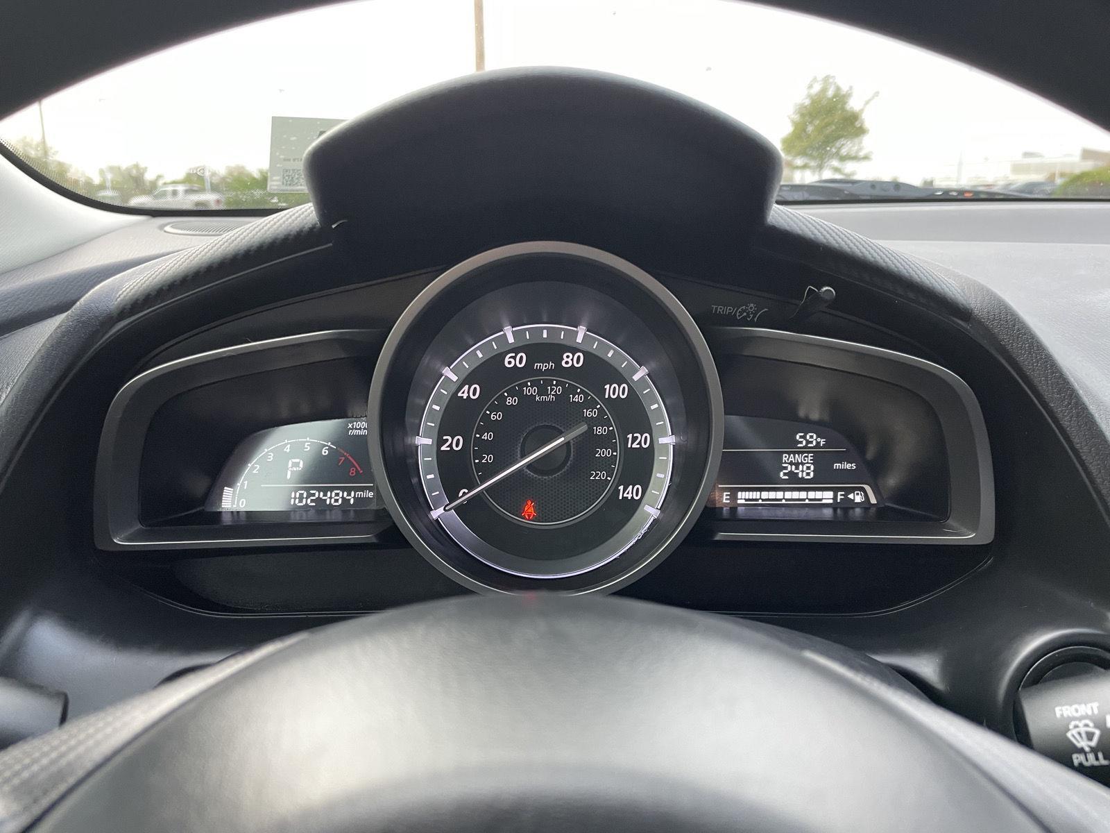 Vehicle photo 15