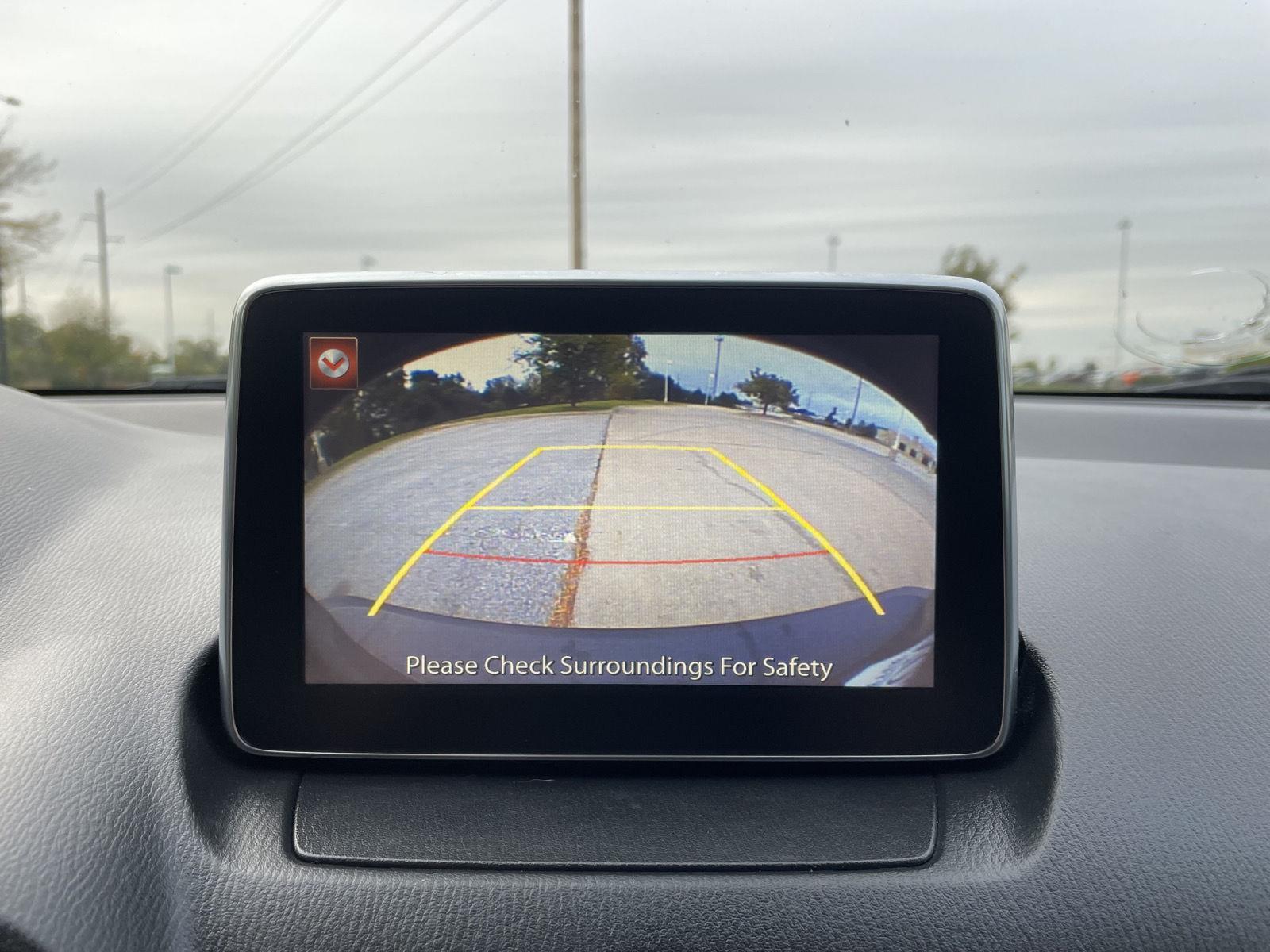 Vehicle photo 22