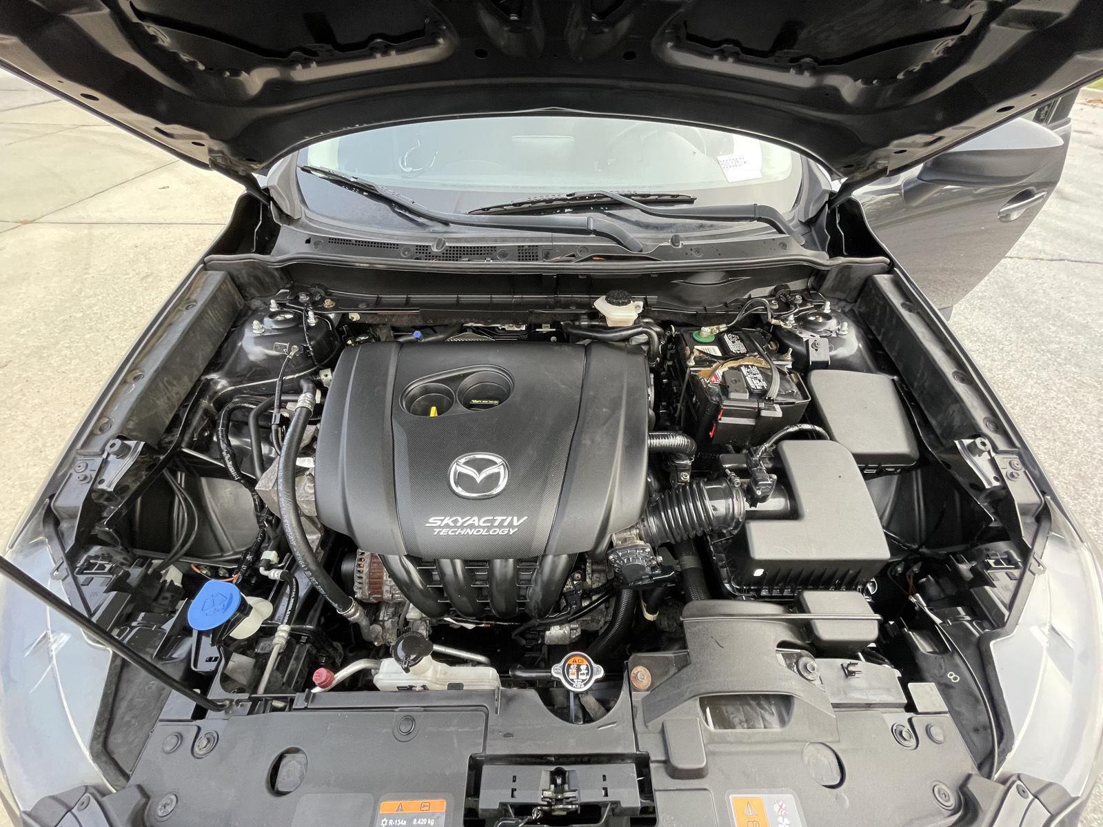 Vehicle photo 32