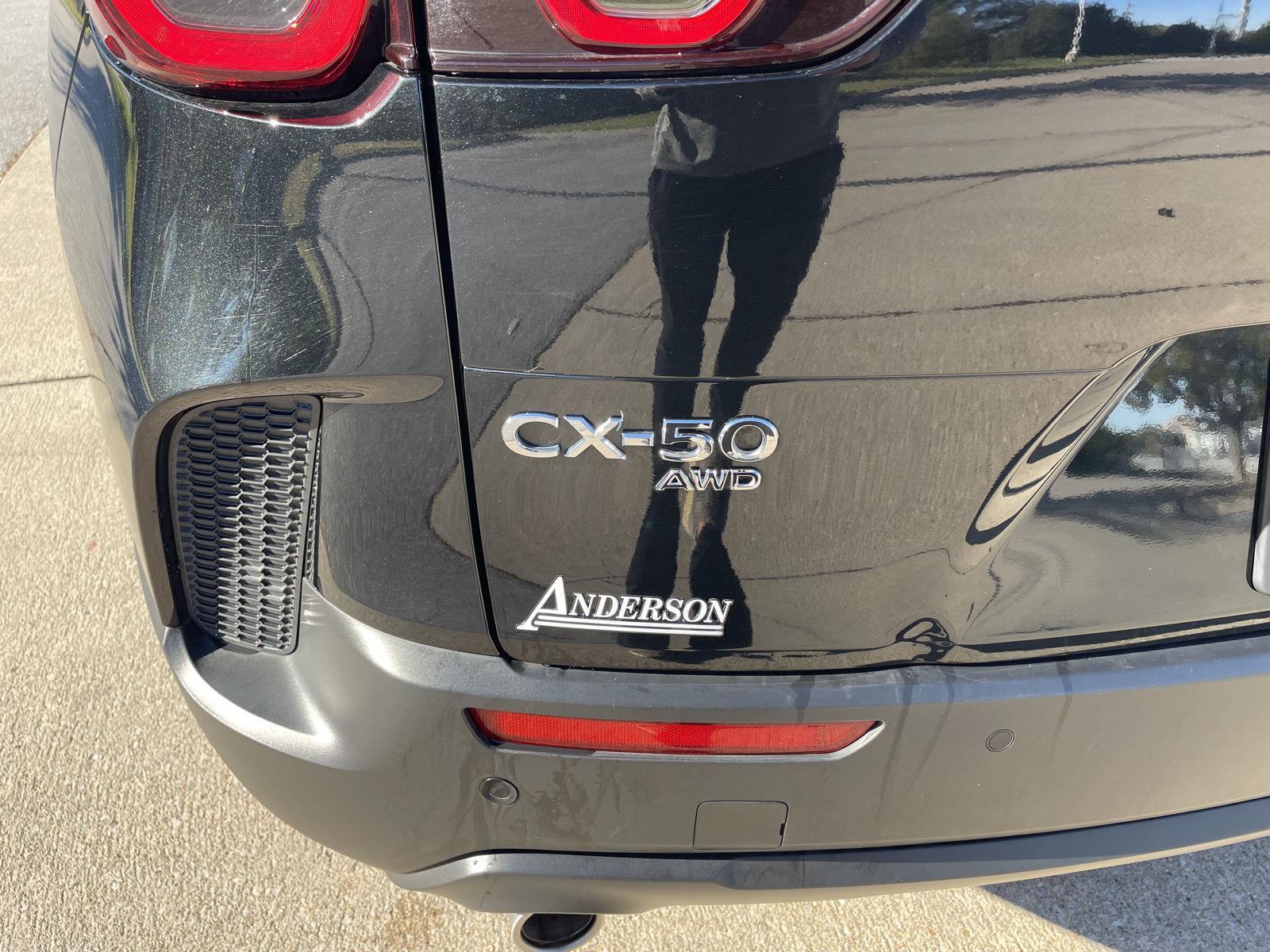 Vehicle photo 36