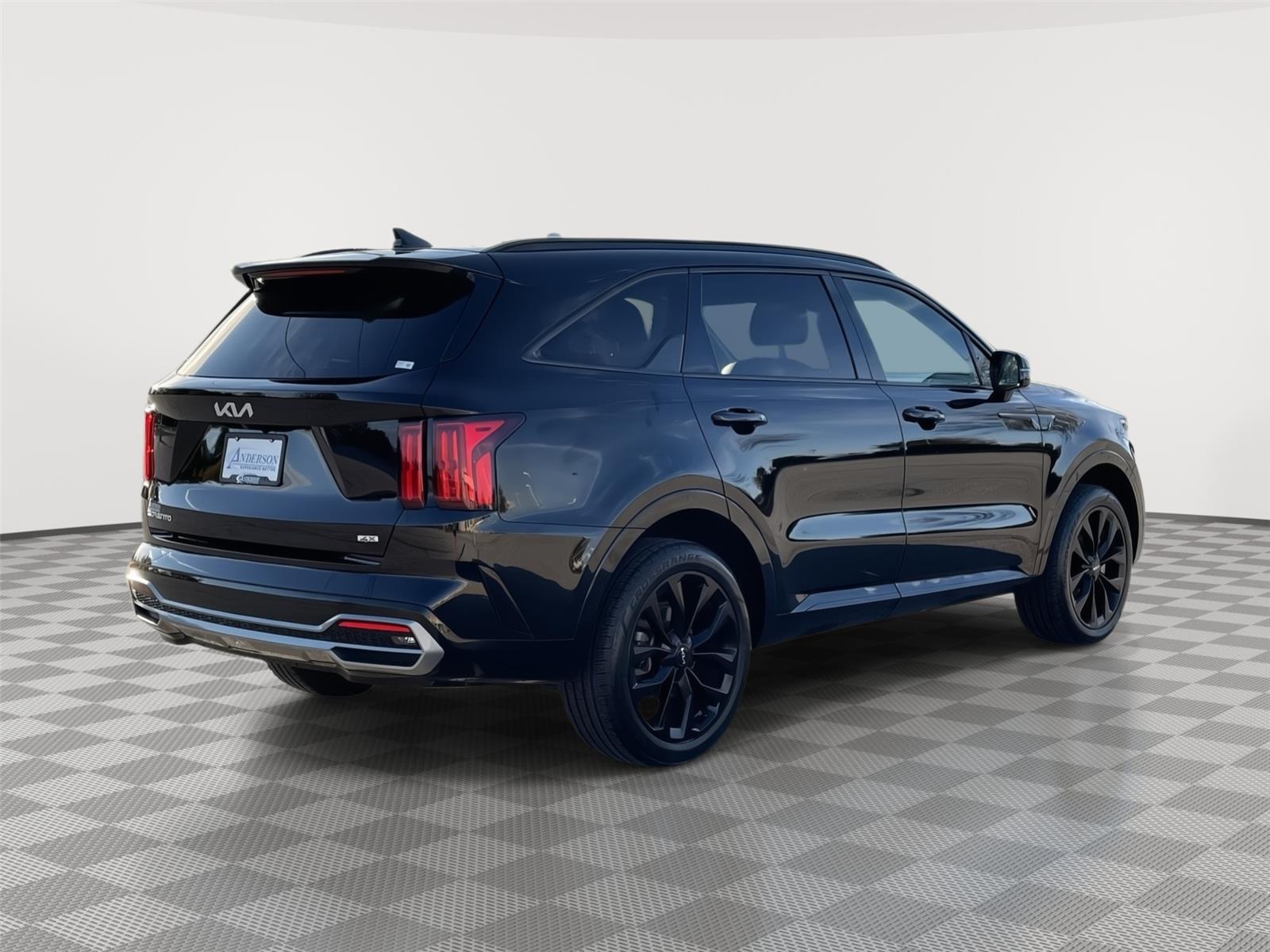 Vehicle photo 7