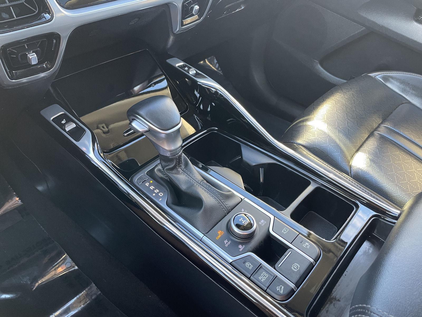 Vehicle photo 31