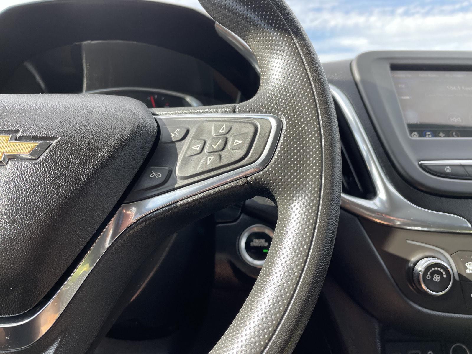 Vehicle photo 14
