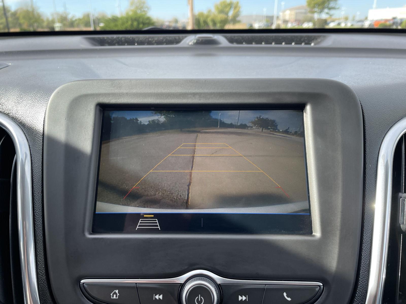 Vehicle photo 22