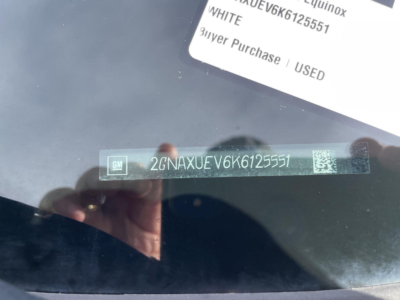Vehicle photo 30