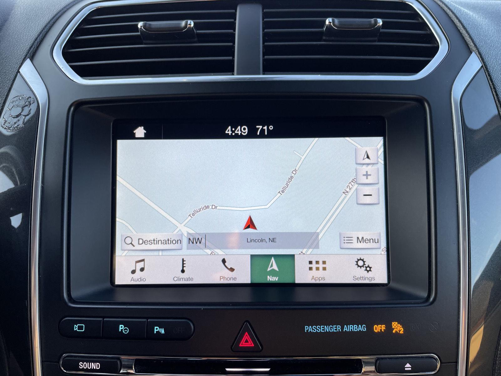 Vehicle photo 26