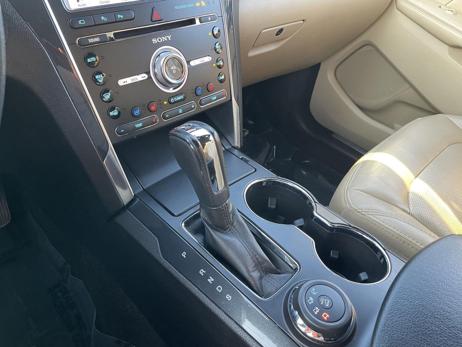Vehicle photo 34