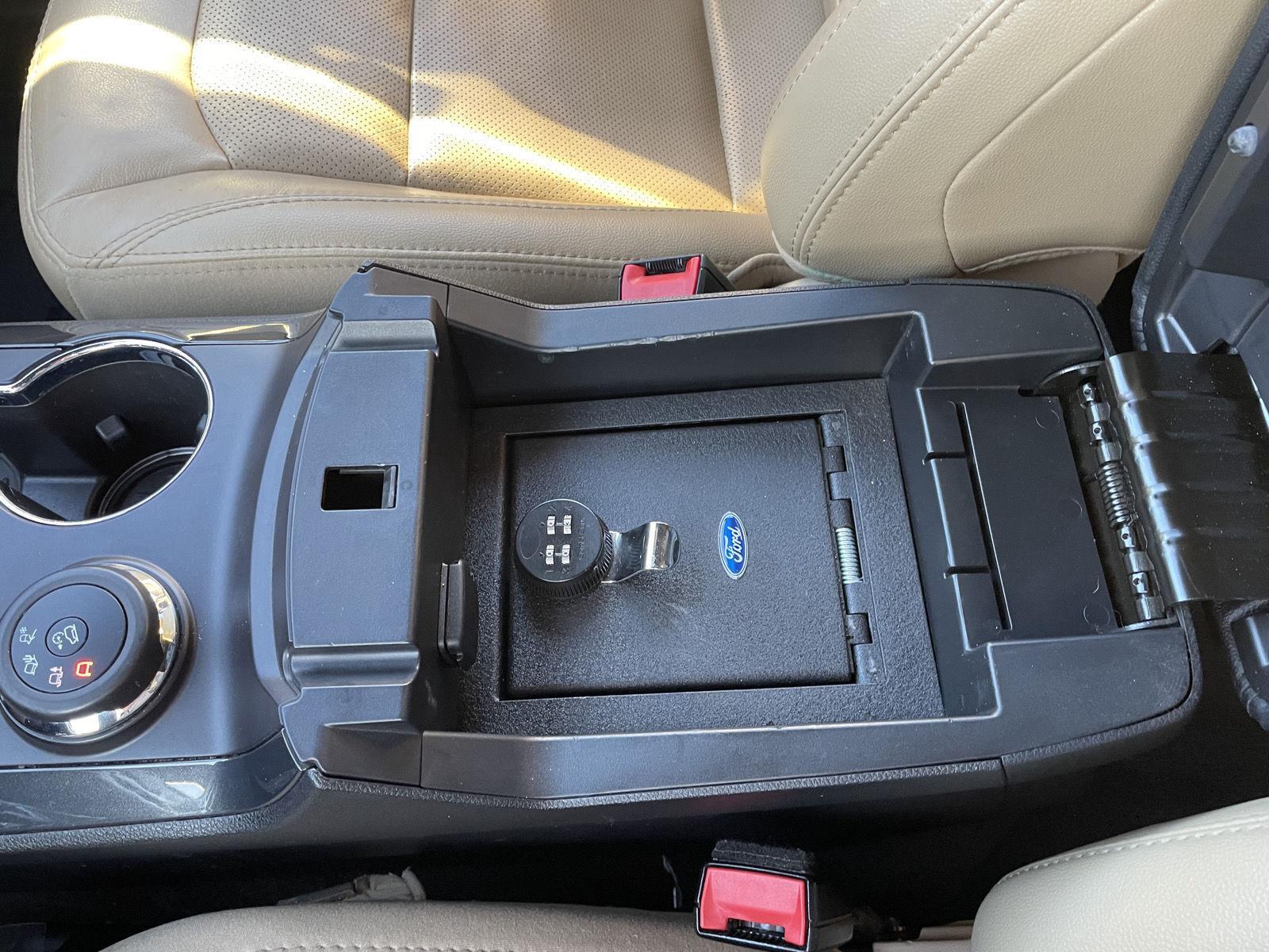 Vehicle photo 35