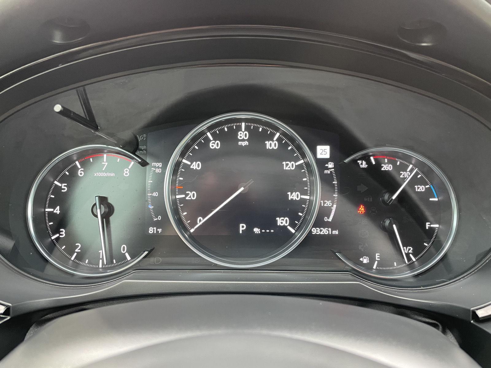 Vehicle photo 15