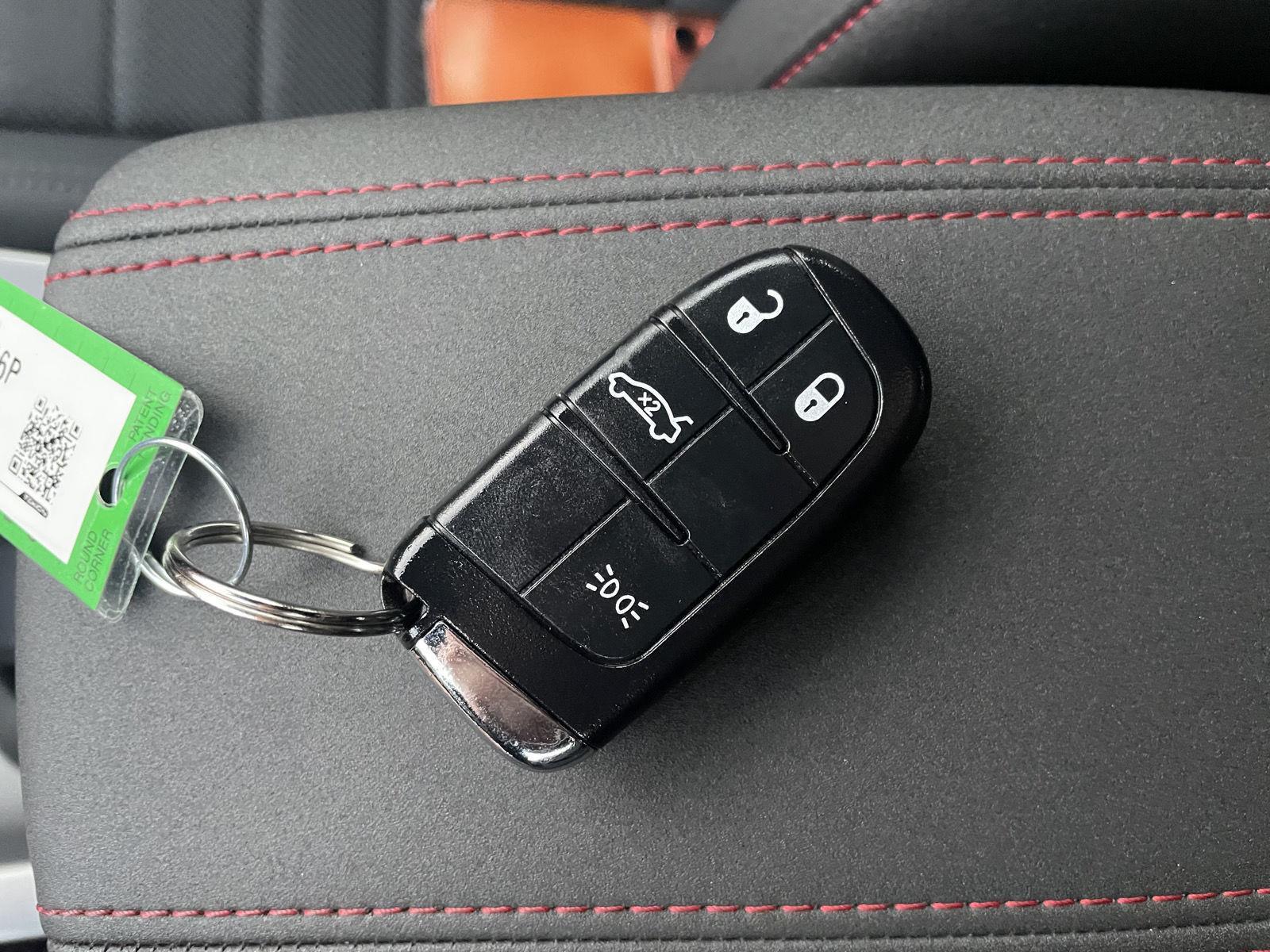 Vehicle photo 35