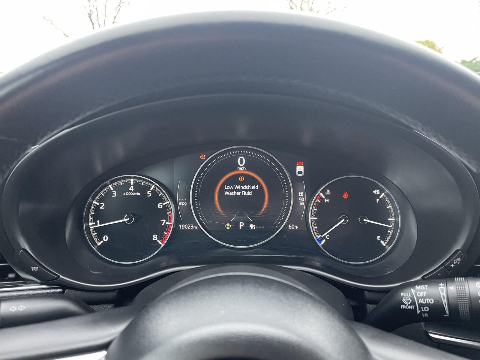 Vehicle photo 14