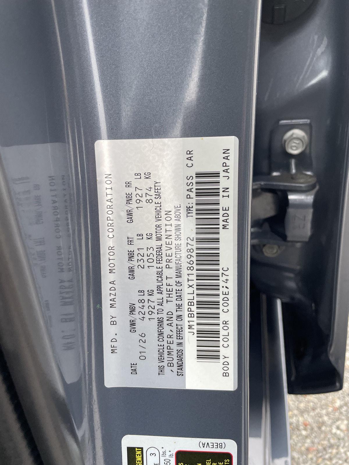 Vehicle photo 32