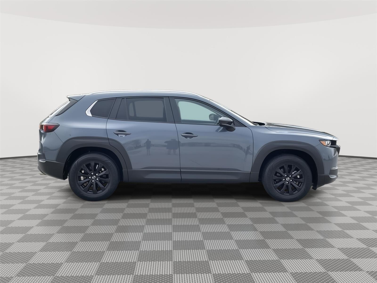 Vehicle photo 6