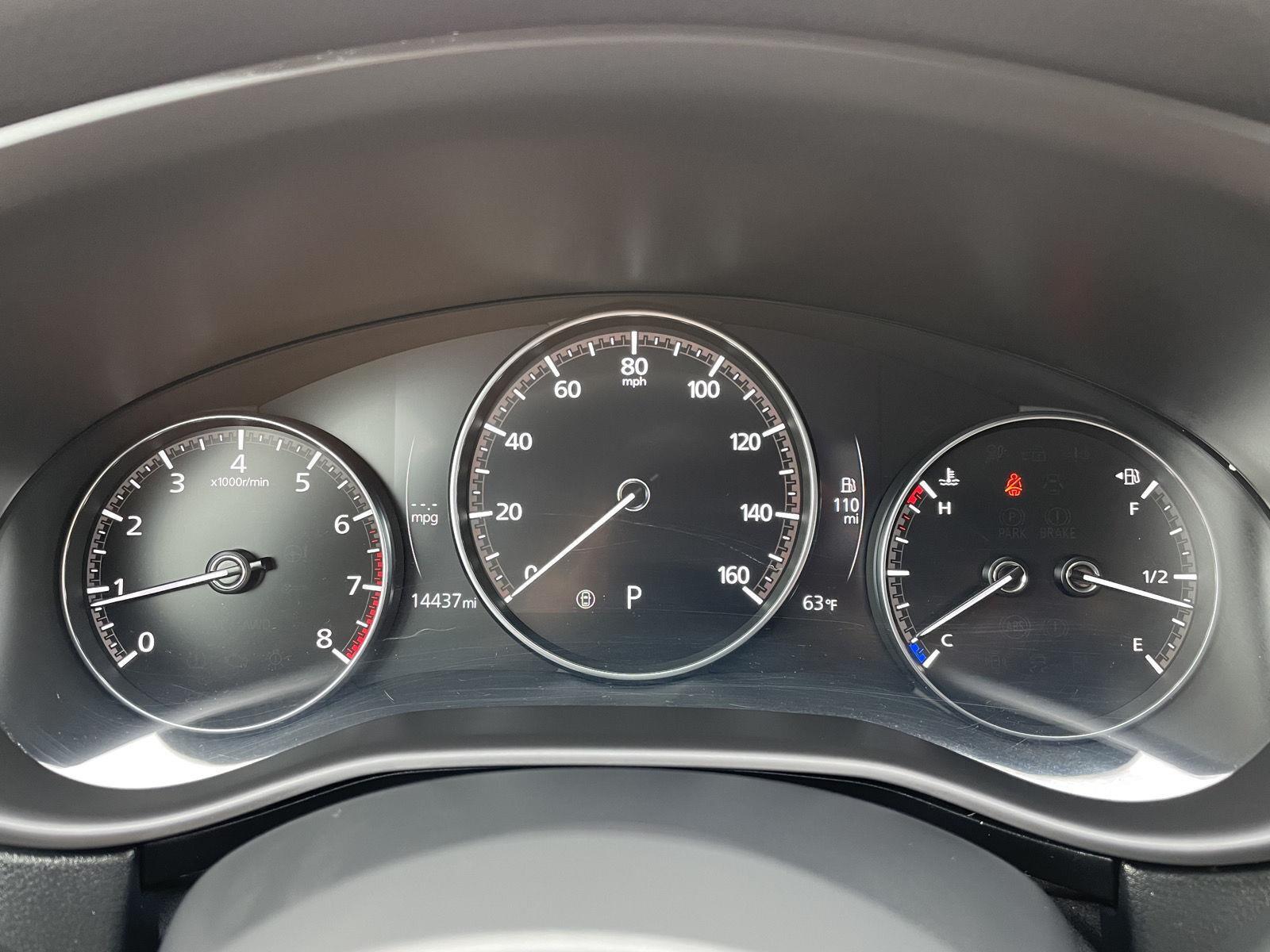 Vehicle photo 15