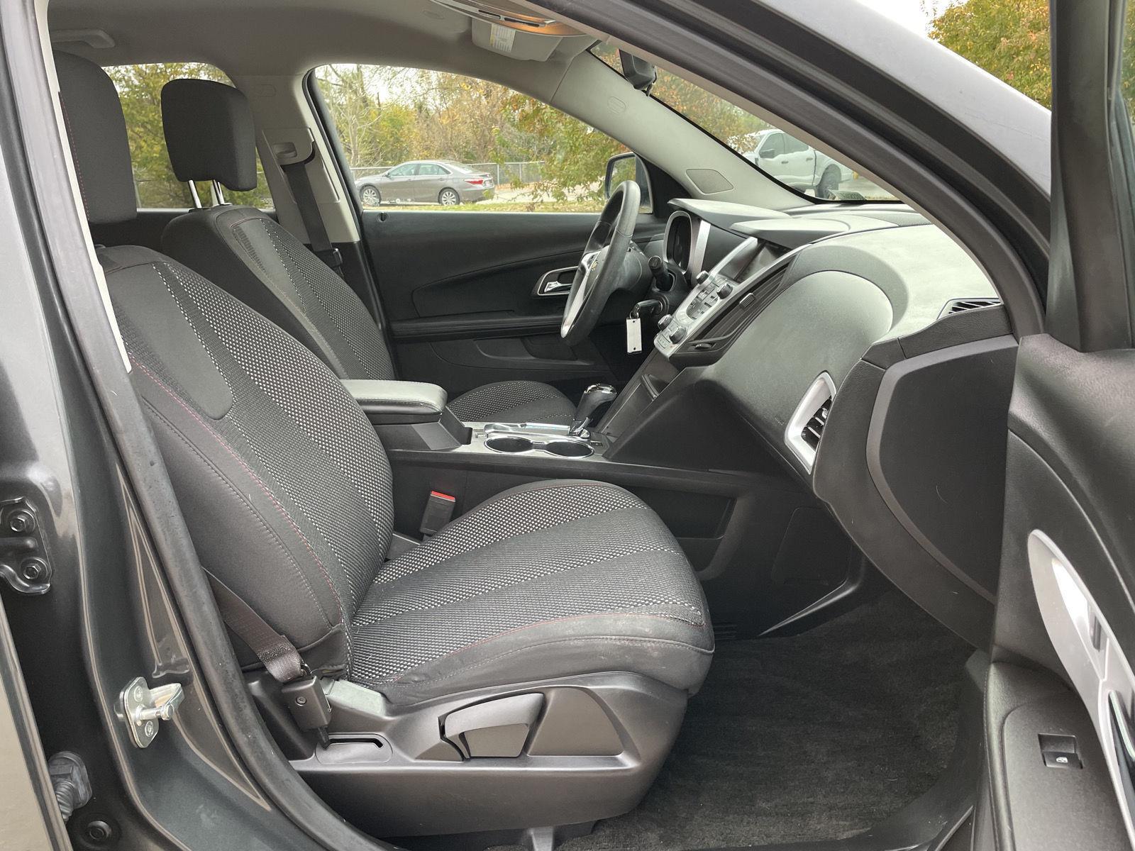Vehicle photo 15